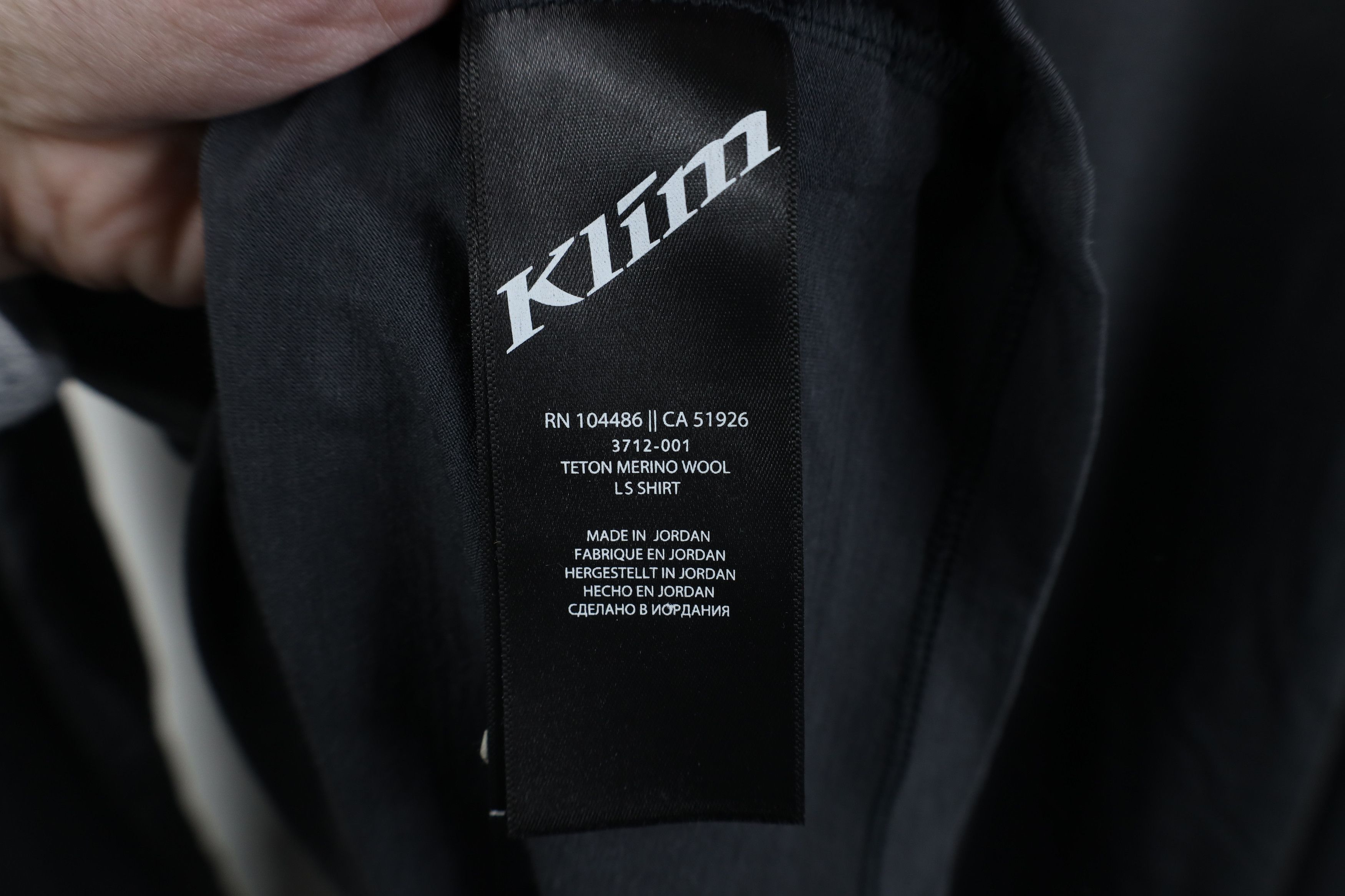 Vintage Klim Racing Teton Merino Wool Knit Long Sleeve T-Shirt Gray Size US L / EU 52-54 / 3 - 12 Thumbnail