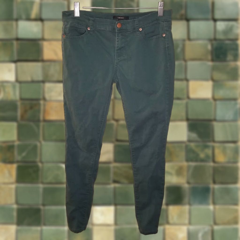 Forever 21 FOREVER 21 Green Skinny Jeans Womens Size 28 Regular Size 28" / US 6 / IT 42 - 1 Thumbnail