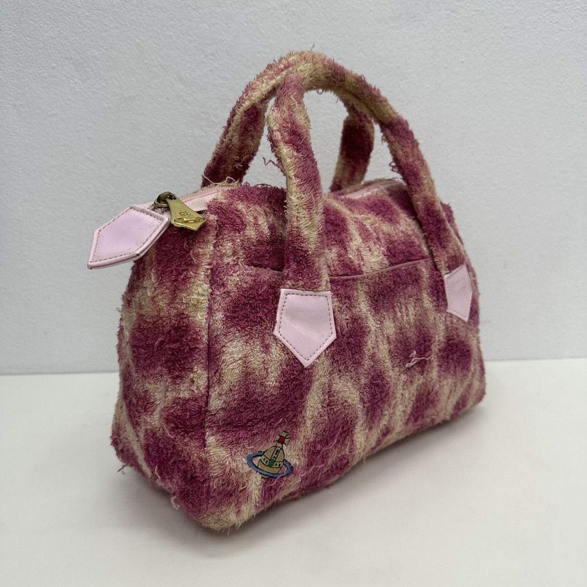 Vivienne Westwood ‼️YES‼️ AUTH. VIVIENNE WESTWOOD TIE DYE TERRY CLOTH CARRY BAG Size ONE SIZE - 3 Thumbnail