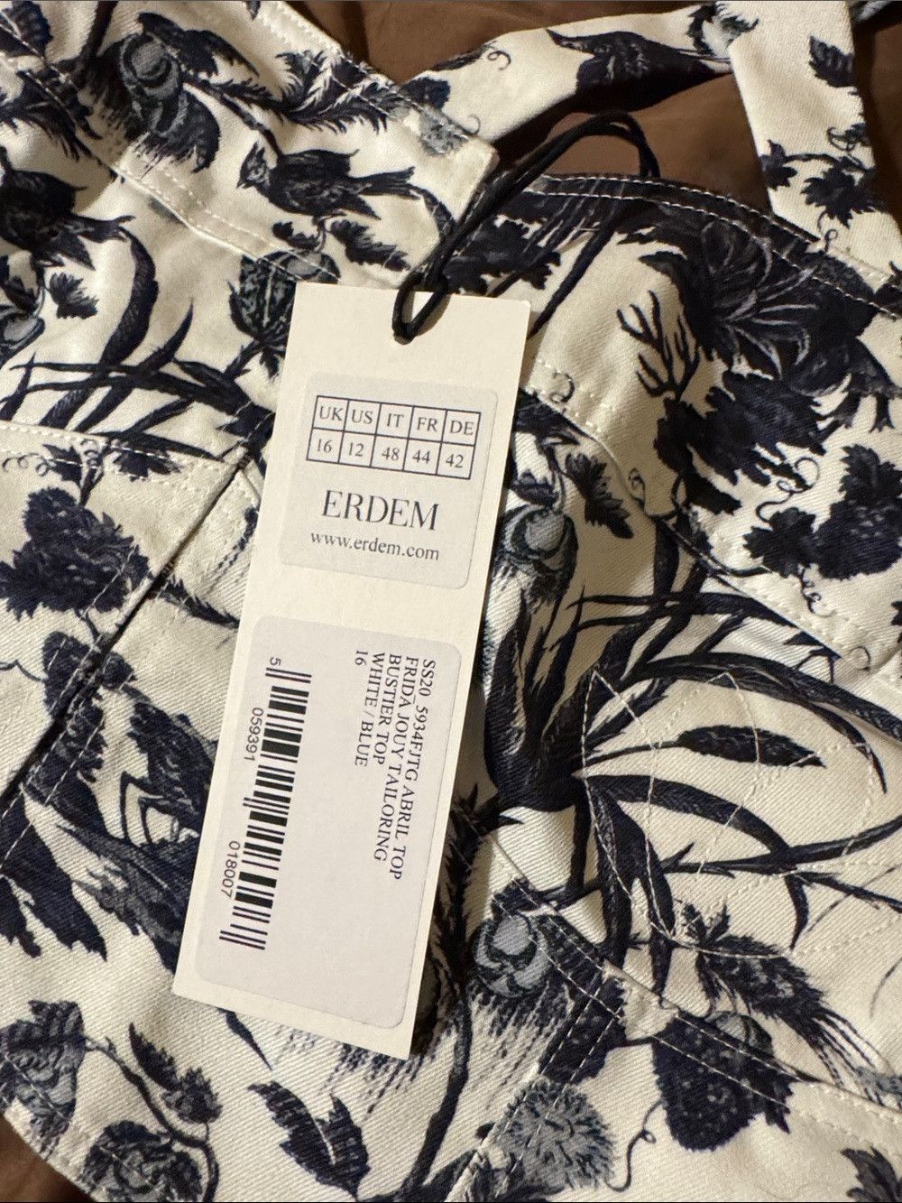 Erdem ERDEM White and Navy Botanical Cross-Back Crop Top Size XL / US 12-14 / IT 48-50 - 5 Thumbnail