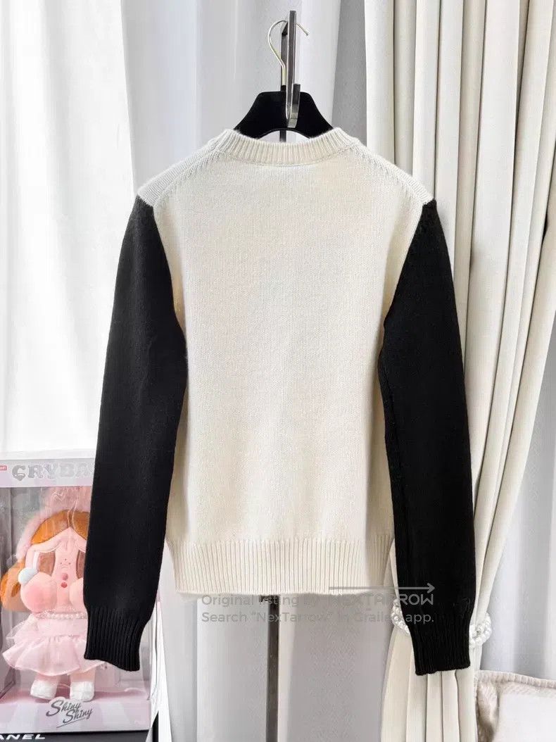 Chanel Chanel Pin black long-sleeved deer pattern long-sleeved kn Size XS / US 0-2 / IT 36-38 - 3 Thumbnail