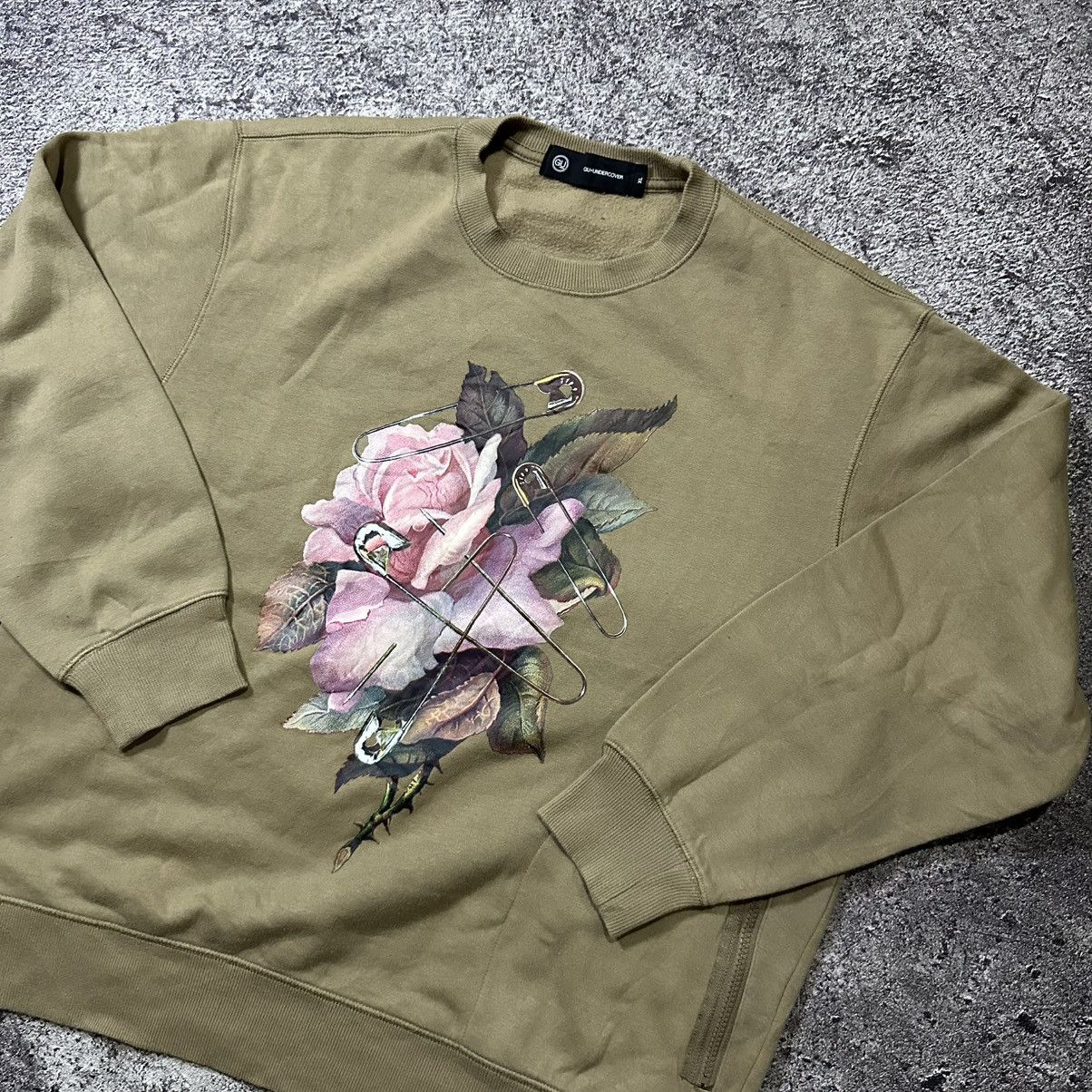 Undercover GU x UNDERCOVER FLOWER GRAPHIC FLOWER SWEATSHIRT Size US XL / EU 56 / 4 - 1 Thumbnail