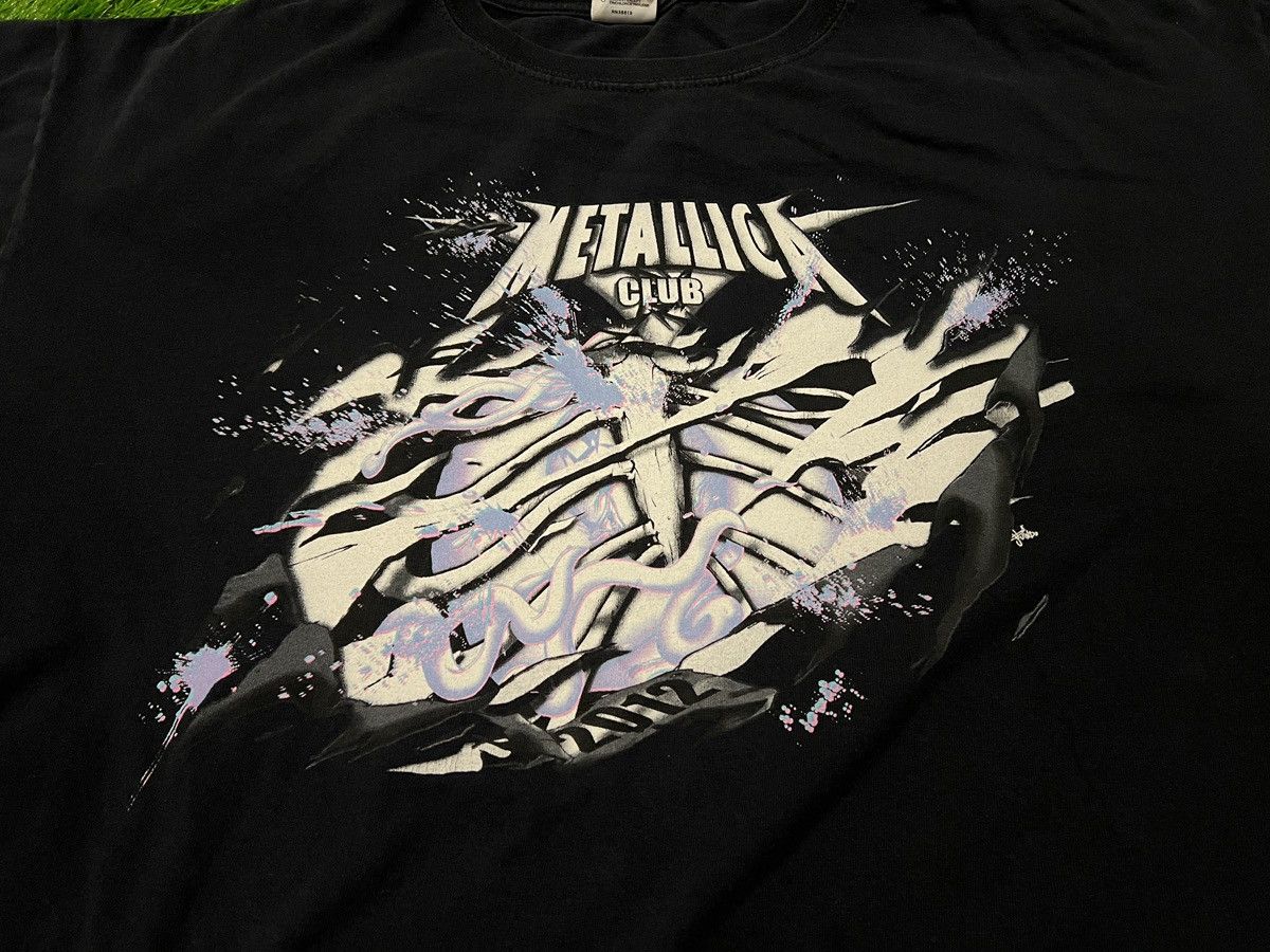 Band Tees × Metallica Y2K Anvil - Metallica Club 2012 - 3D Skeleton T- Shirt Size US XXL / EU 58 / 5 - 2 Thumbnail