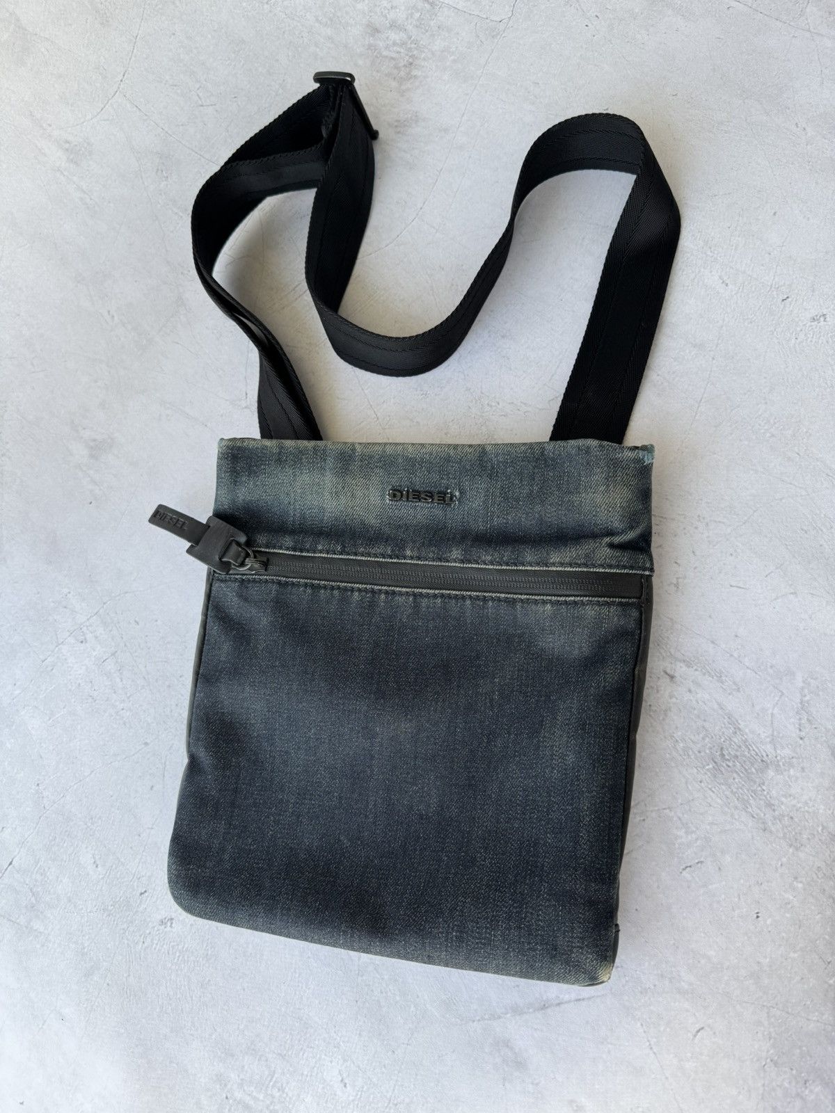 Diesel × Vintage Diesel Bag Vintage Size ONE SIZE - 1 Thumbnail