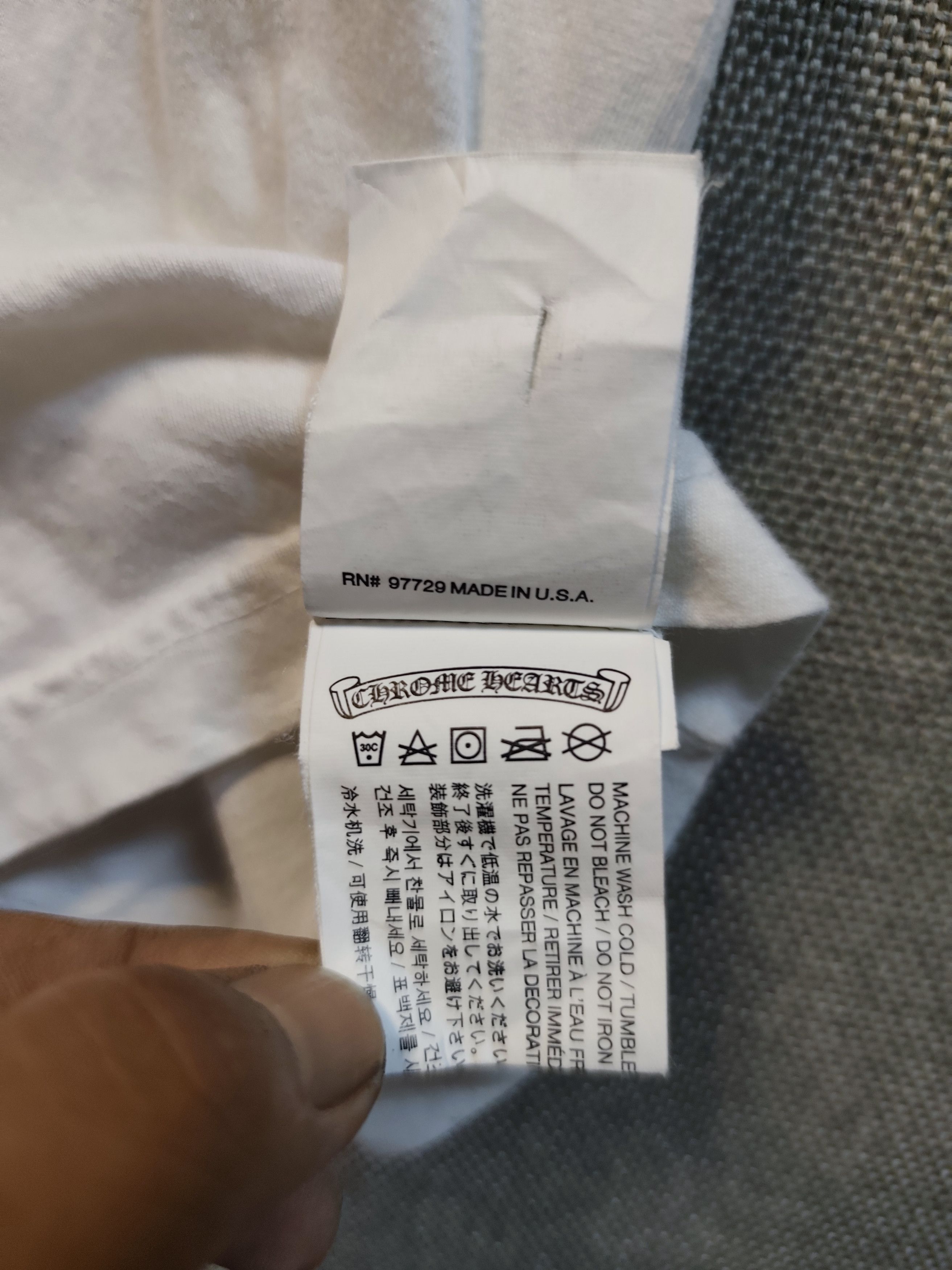 Chrome Hearts Chrome Hearts Horseshoe Logo Pocket Tee Size US S / EU 44-46 / 1 - 14 Thumbnail