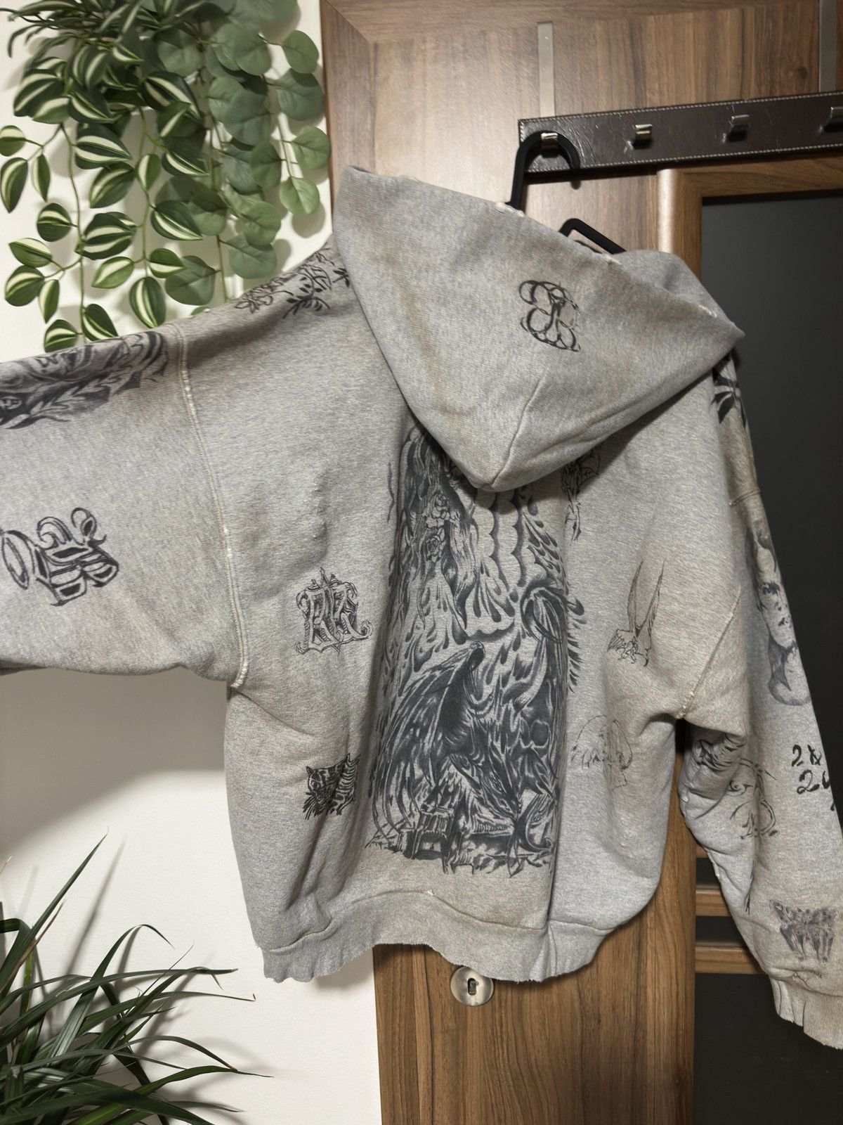 Balenciaga Balenciaga Tattoo zip hoodie grey Size US M / EU 48-50 / 2 - 10 Thumbnail