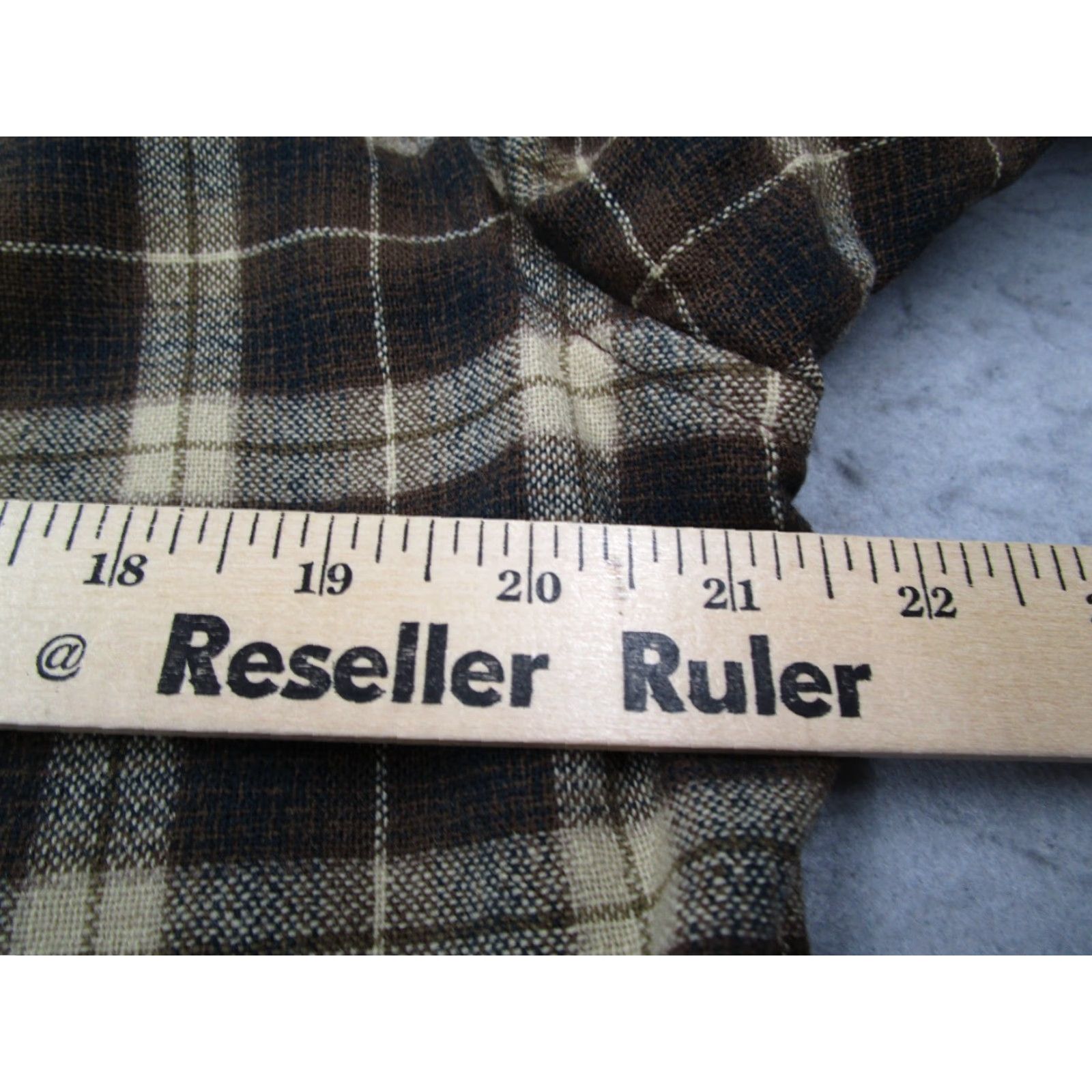 Pendleton VINTAGE Pendleton Shirt Mens Medium Brown Wool Button-Up Loop Collar Tweed 100% Virgin Wool Check Classic Western/Nature 1930s-50s Mens Size US M / EU 48-50 / 2 - 7 Thumbnail