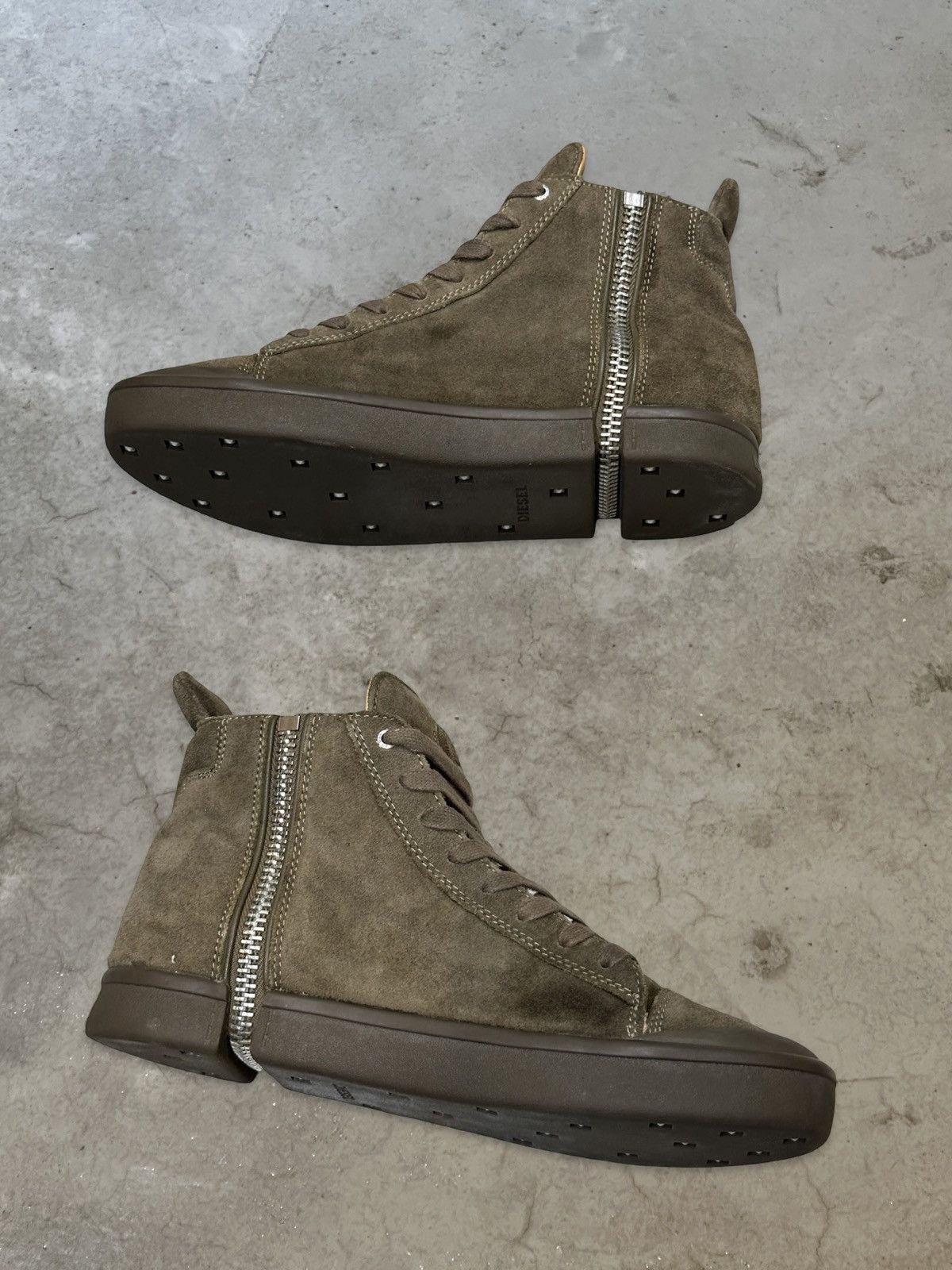 Diesel (FW17) S-NENTISH HI TOP Size US 9 / EU 42 - 3 Thumbnail