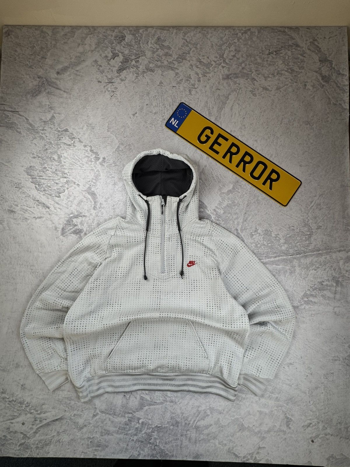 Nike × Vintage NIKE VINTAGE CENTER LOGO OVERSIZE BOXY HOODIE Size US L / EU 52-54 / 3 - 2 Thumbnail