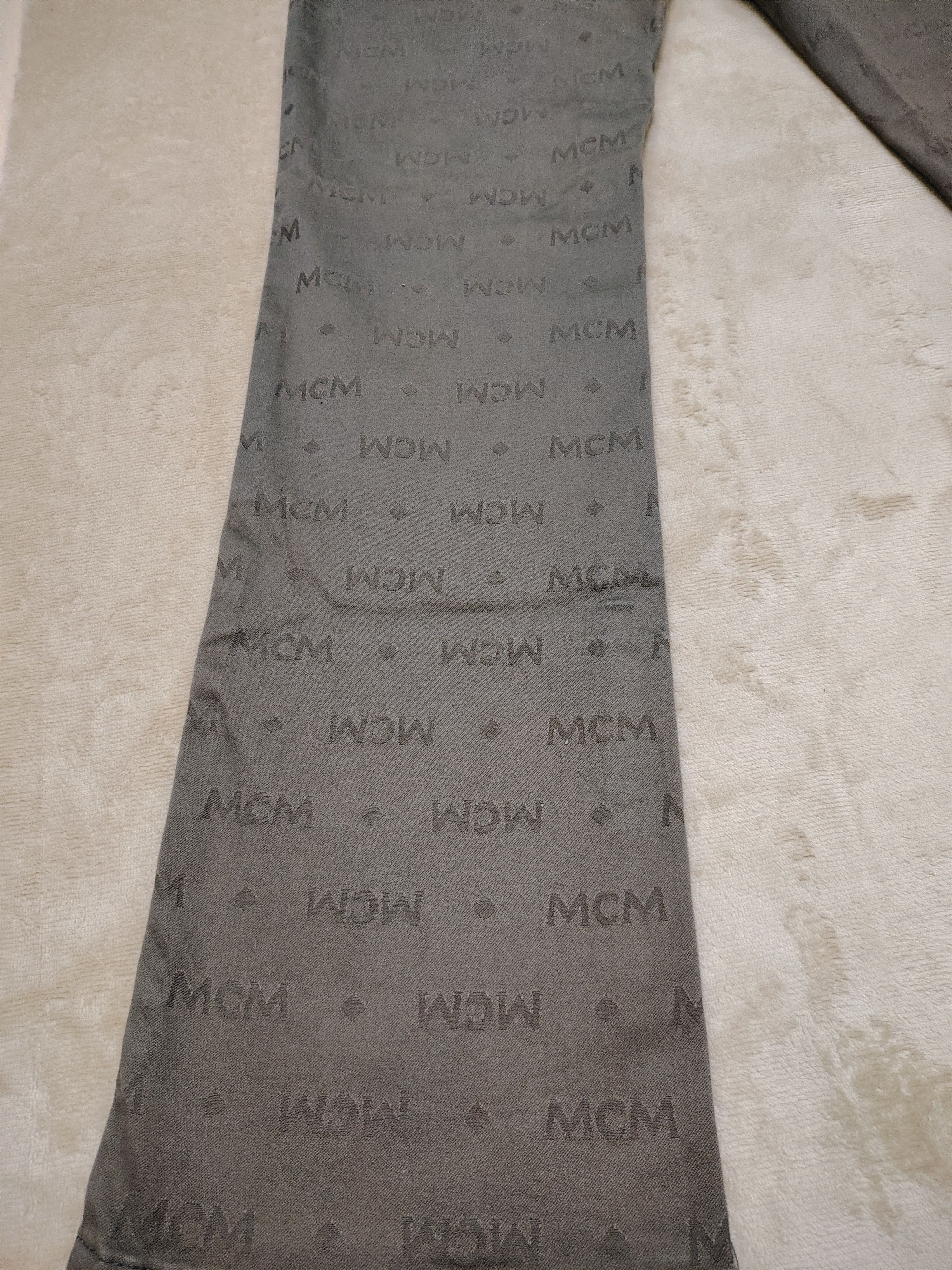 MCM VINTAGE MCM LEGERE MONOGRAM STRETCHABLE JEANS SUN FADED Size US 29 - 10 Thumbnail
