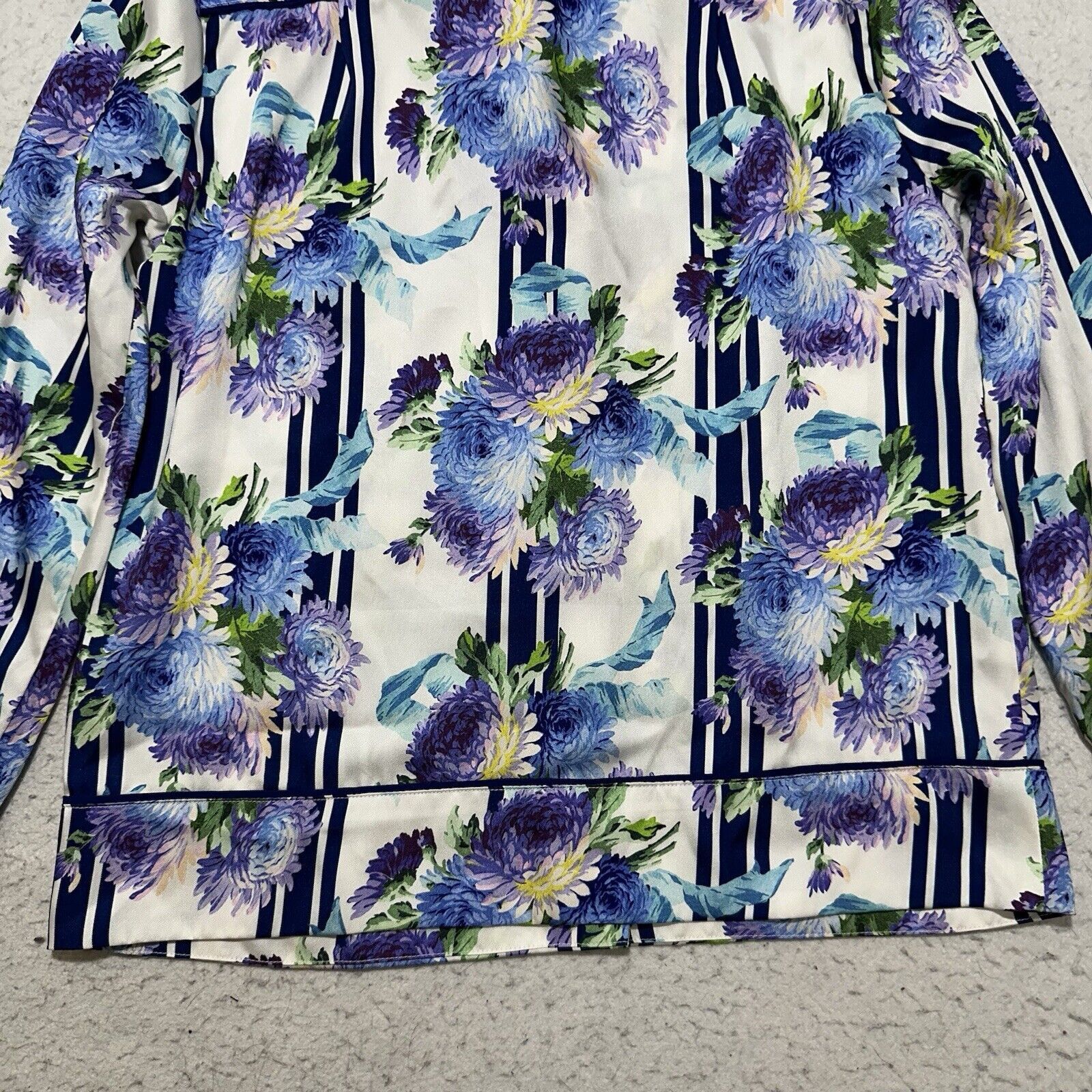 J.Crew J. Crew XS Drapey Button Up Floral Flower Stripe Blouse Top Size XS / US 0-2 / IT 36-38 - 12 Thumbnail