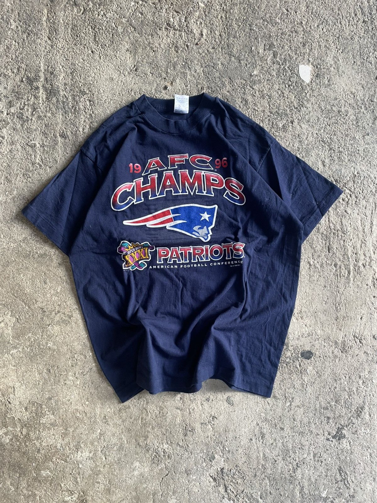 NFL Vintage 1996 New England Patriots NFL single stitch tee Size US XL / EU 56 / 4 - 3 Thumbnail