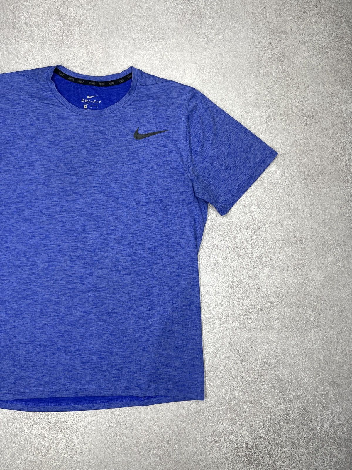 Nike Mens Nike Running Dri Fit T Shirt Blue Y2K ACG TN Size M Size US M / EU 48-50 / 2 - 3 Thumbnail