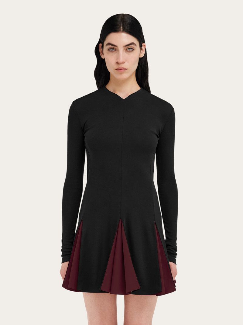 Salvatore Ferragamo o1s1rm0426 Ribbed Skater Dress in Black Size S / US 4 / IT 40 - 2 Thumbnail