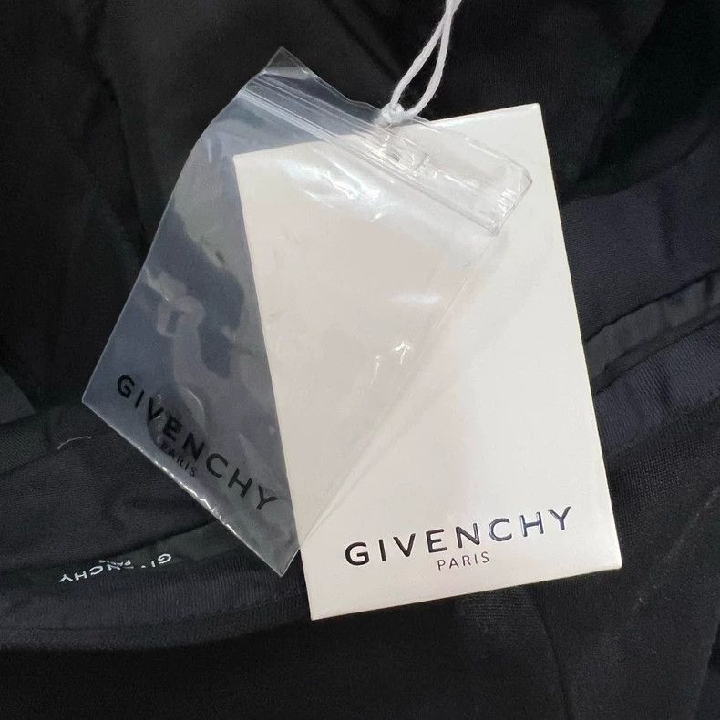 Givenchy Givenchy Black waistband detail pants Size 44 Size US 44 / EU 60 - 3 Thumbnail