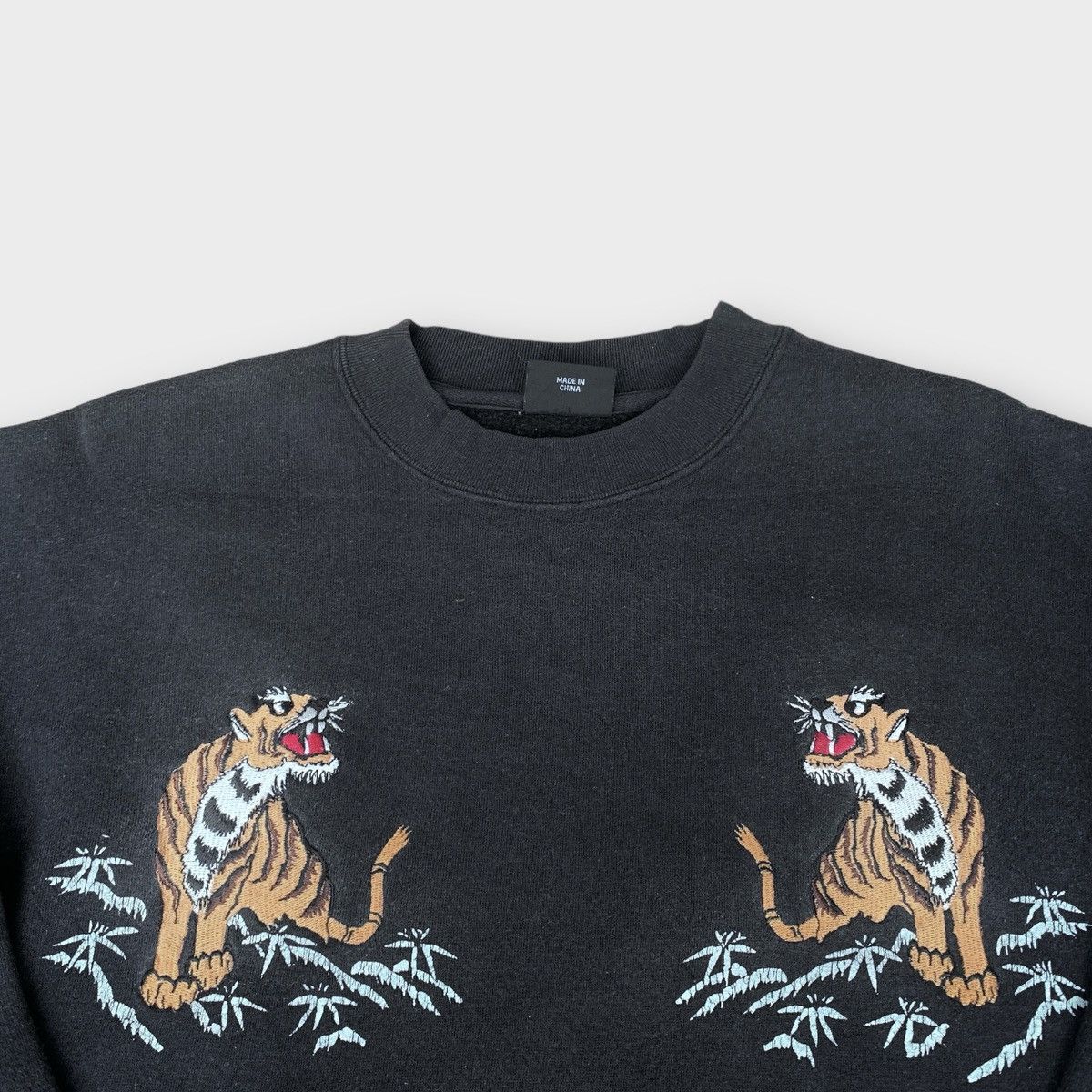 Japanese Brand Japan Dragon Embroidered Logo Sukajan Style Size US L / EU 52-54 / 3 - 5 Thumbnail