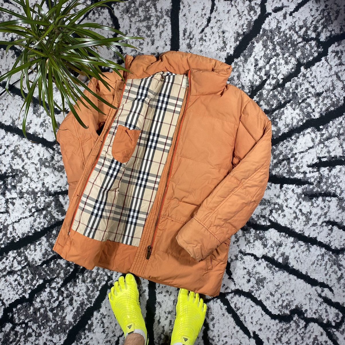 BURBERRY VINTAGE 00S NOVA CHECK PATTERN DOWN PUFFER JACKET