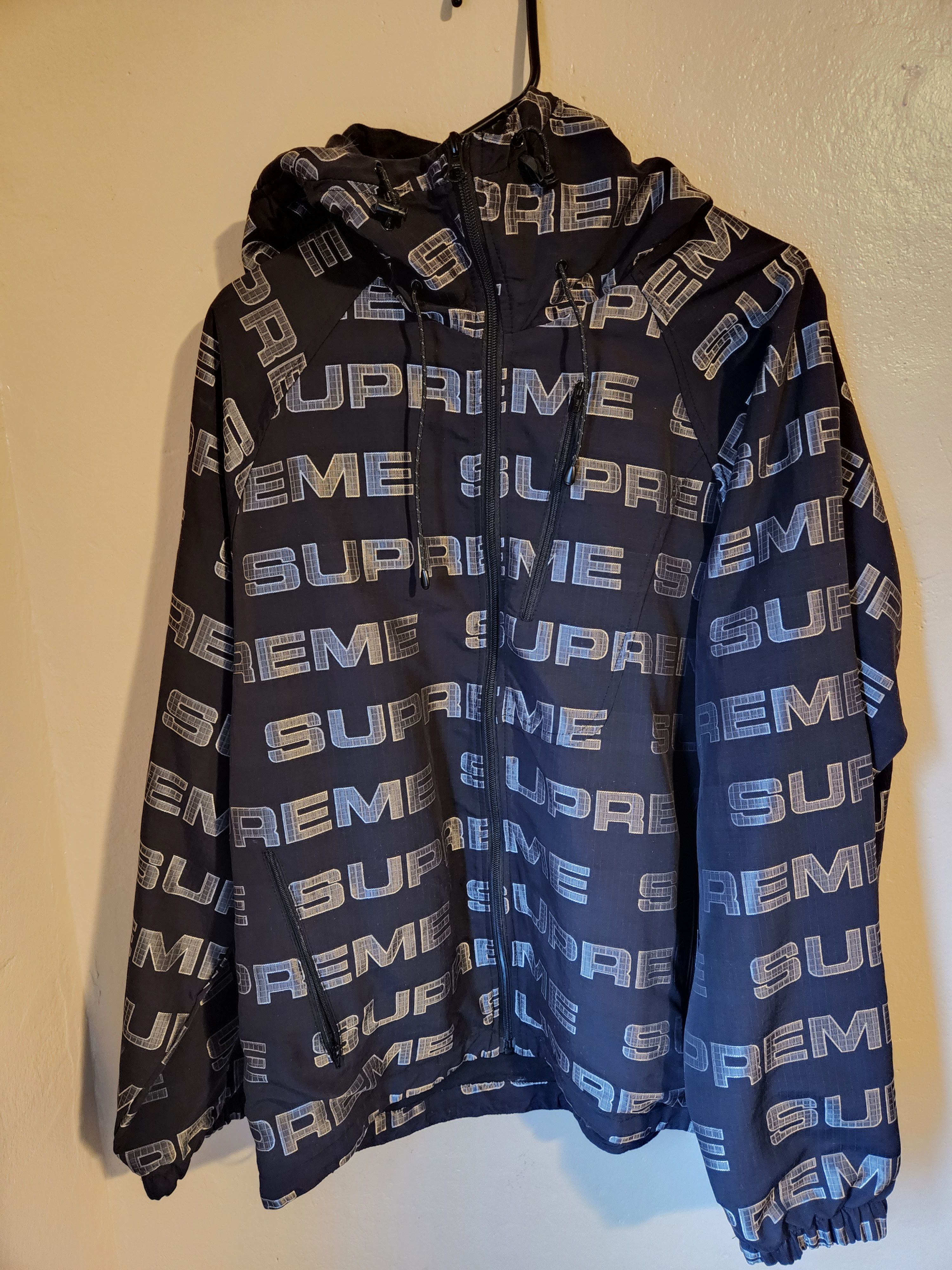 Supreme Logo Rip stop Hooded Track Jacket Size US L / EU 52-54 / 3 - 6 Thumbnail