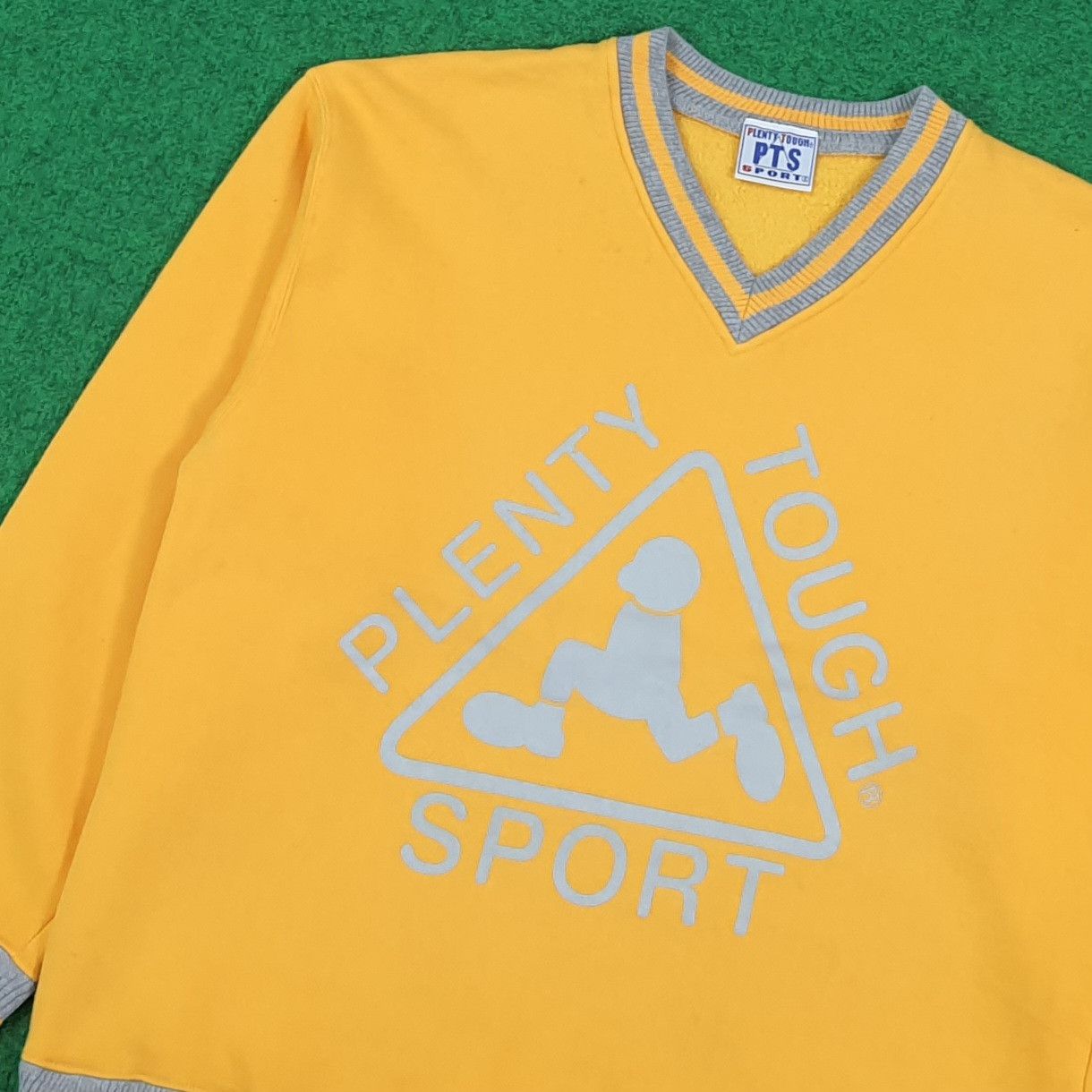Vintage Vintage PTS Plenty Tough Sports Big Logo Sweatshirt C293N26 Size US M / EU 48-50 / 2 - 2 Thumbnail