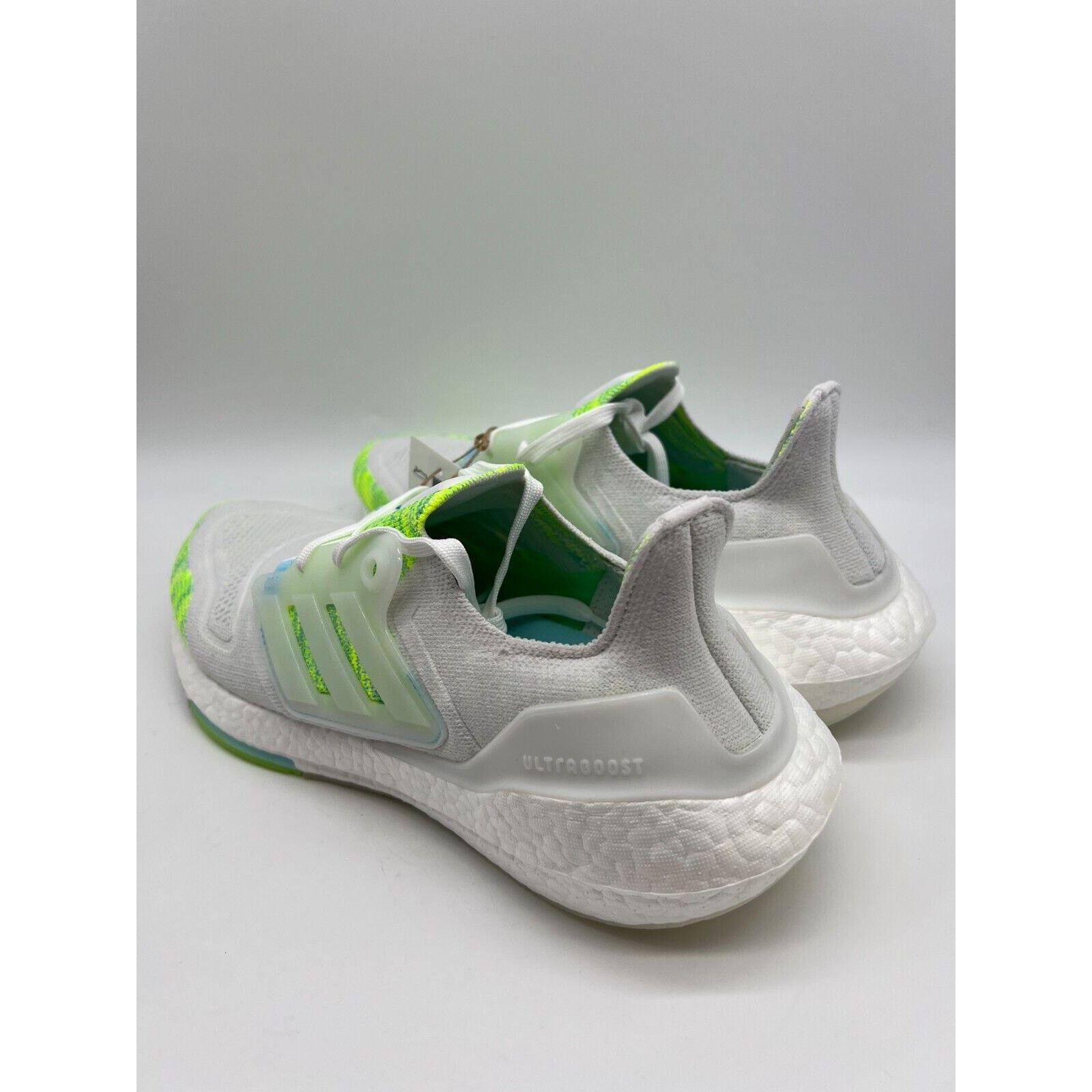 Adidas Adidas Ultraboost 22 Running Women's White GX5926 Size 8.5 Size US 8.5 / IT 38.5 - 8 Thumbnail