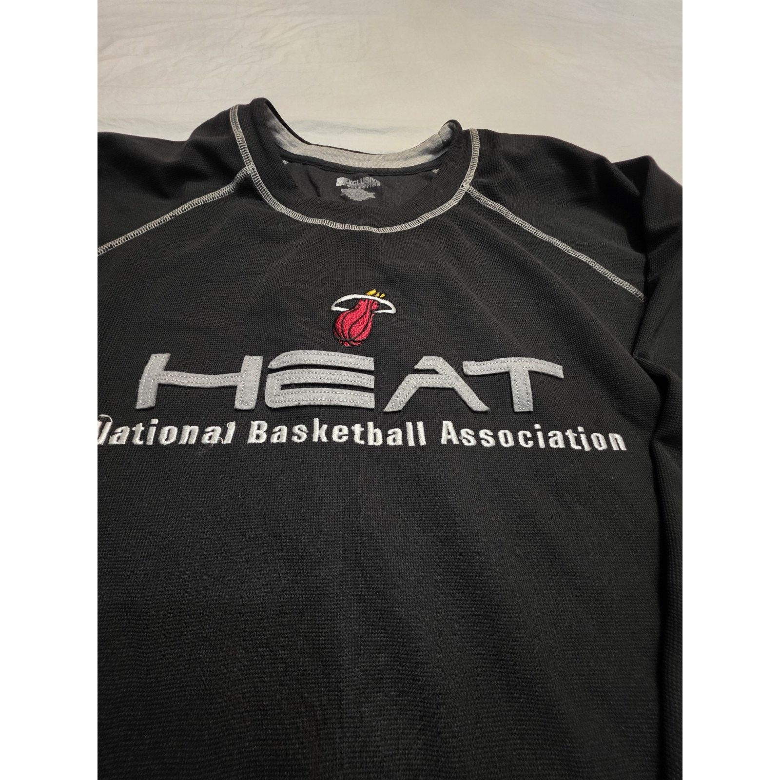 Other Miami Heat Men's Size Xl Long sleeve Black Shirt Size US XL / EU 56 / 4 - 3 Thumbnail