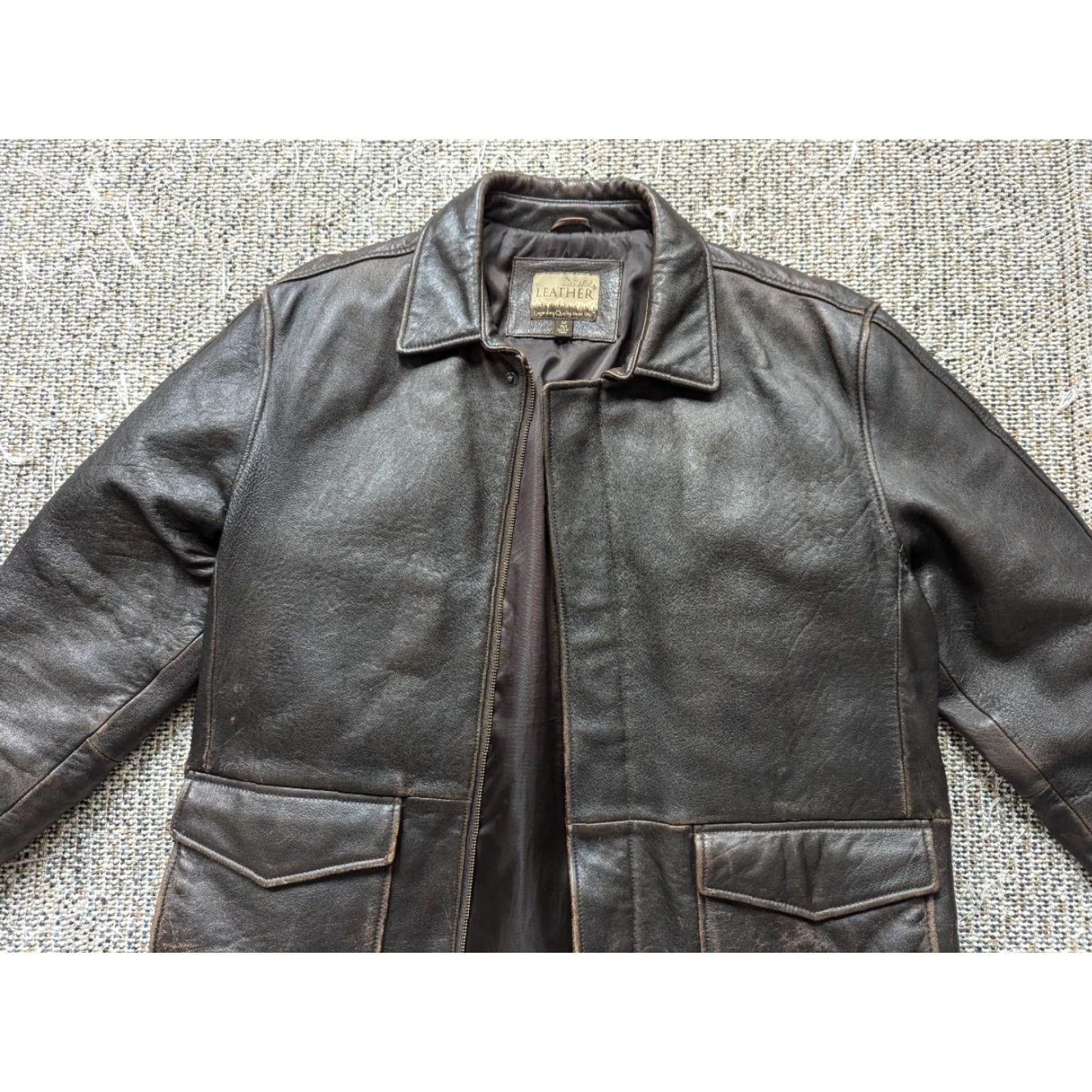 Vintage VINTAGE CABELA'S Bomber Jacket Mens MTALL Brown Leather Coat - Cowhide 42-44 Chest Vintage Leather Coat Mens M-Tall Brown Bomber Jacket Cabela's Size US M / EU 48-50 / 2 - 5 Thumbnail