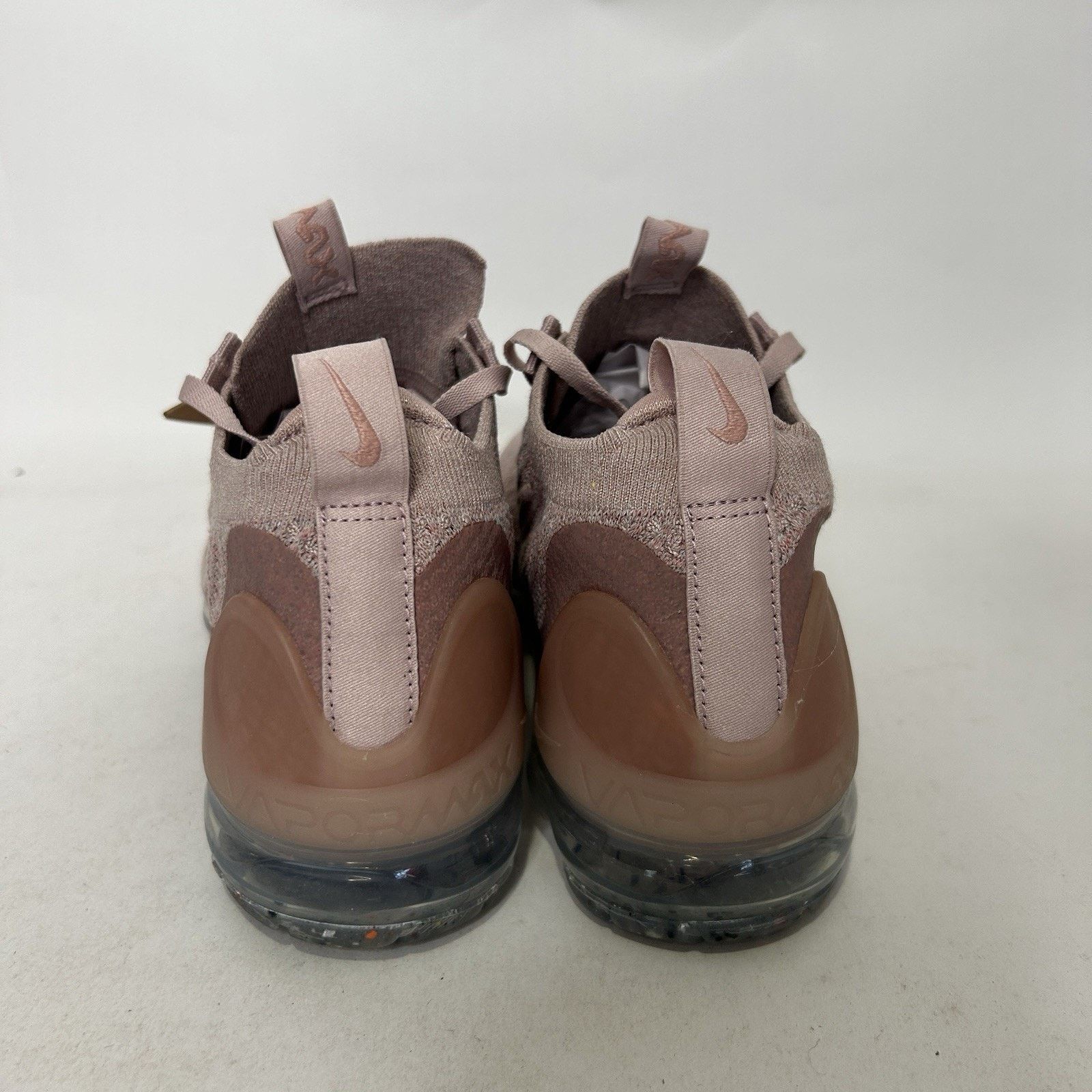 Nike Nike Air Vapormax 2021 Flyknit WMNS “Pink Oxford/Rose” Size US 6.5 / IT 36.5 - 4 Thumbnail