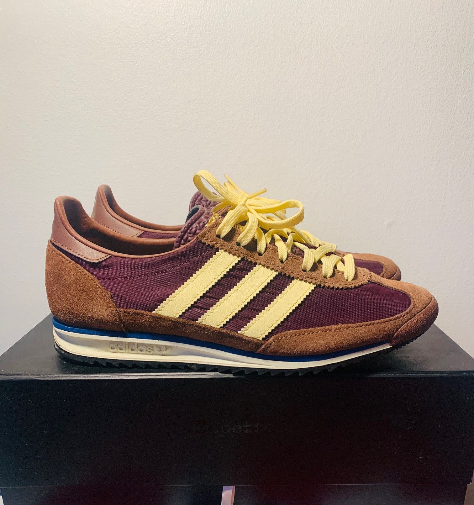 Adidas Adidas Original Size US 7.5 / IT 37.5 - 1 Thumbnail