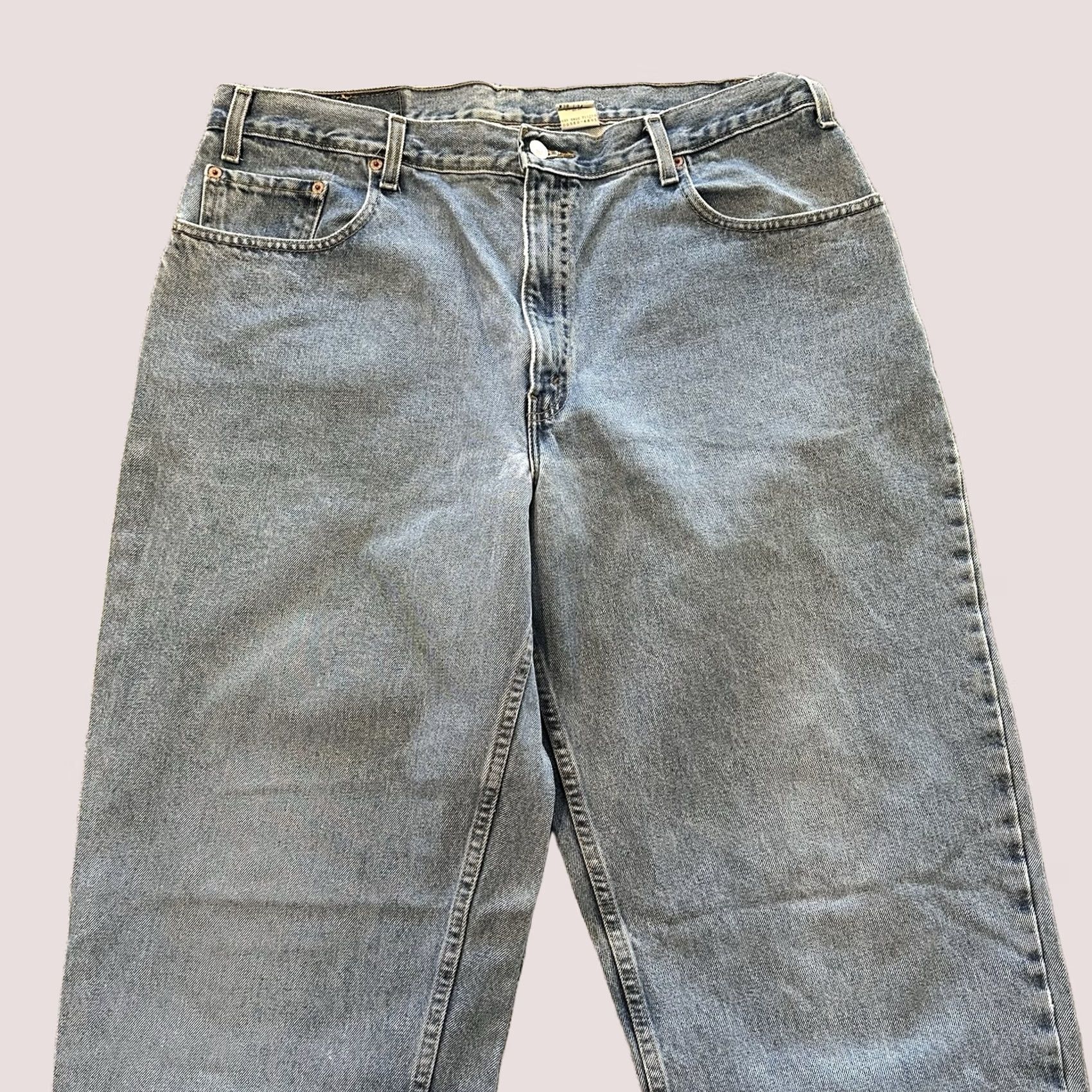 Levi's Levi’s Jeans Mens 560 Vintage 560 Jeans Mens 38x34 Levi's 560 Denim Blue Cotton 5-Pocket Mens Regular XS-XL Smart Fit 560 Size US 38 / EU 54 - 1 Thumbnail