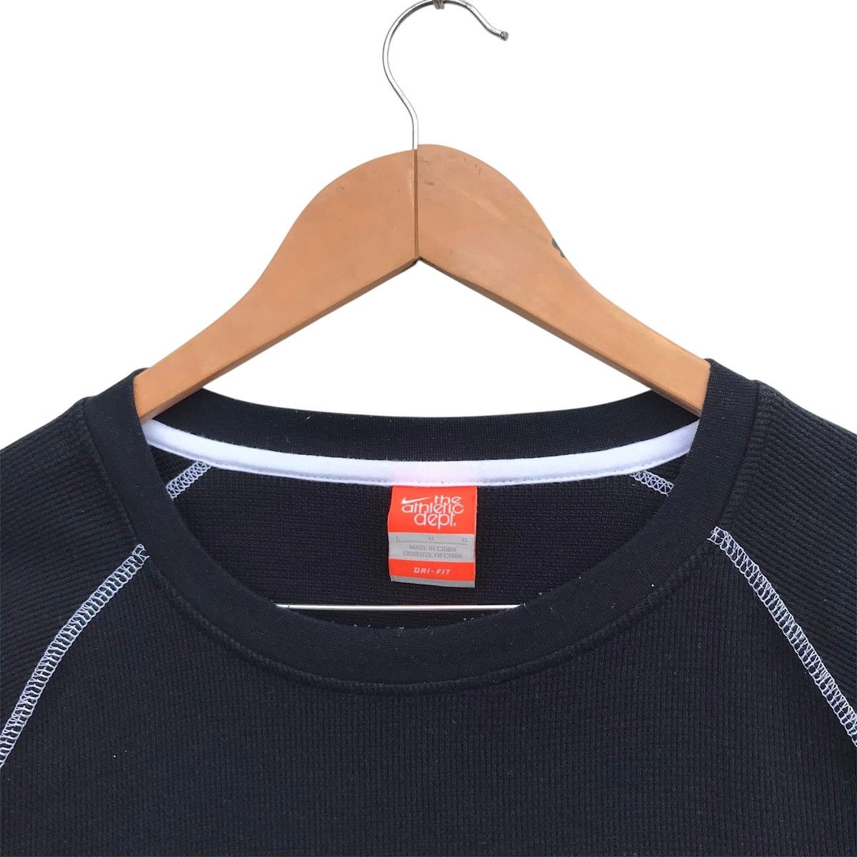 Nike 🔥Accept Binding Offer🔥 Nike Longsleeve Size US M / EU 48-50 / 2 - 3 Thumbnail