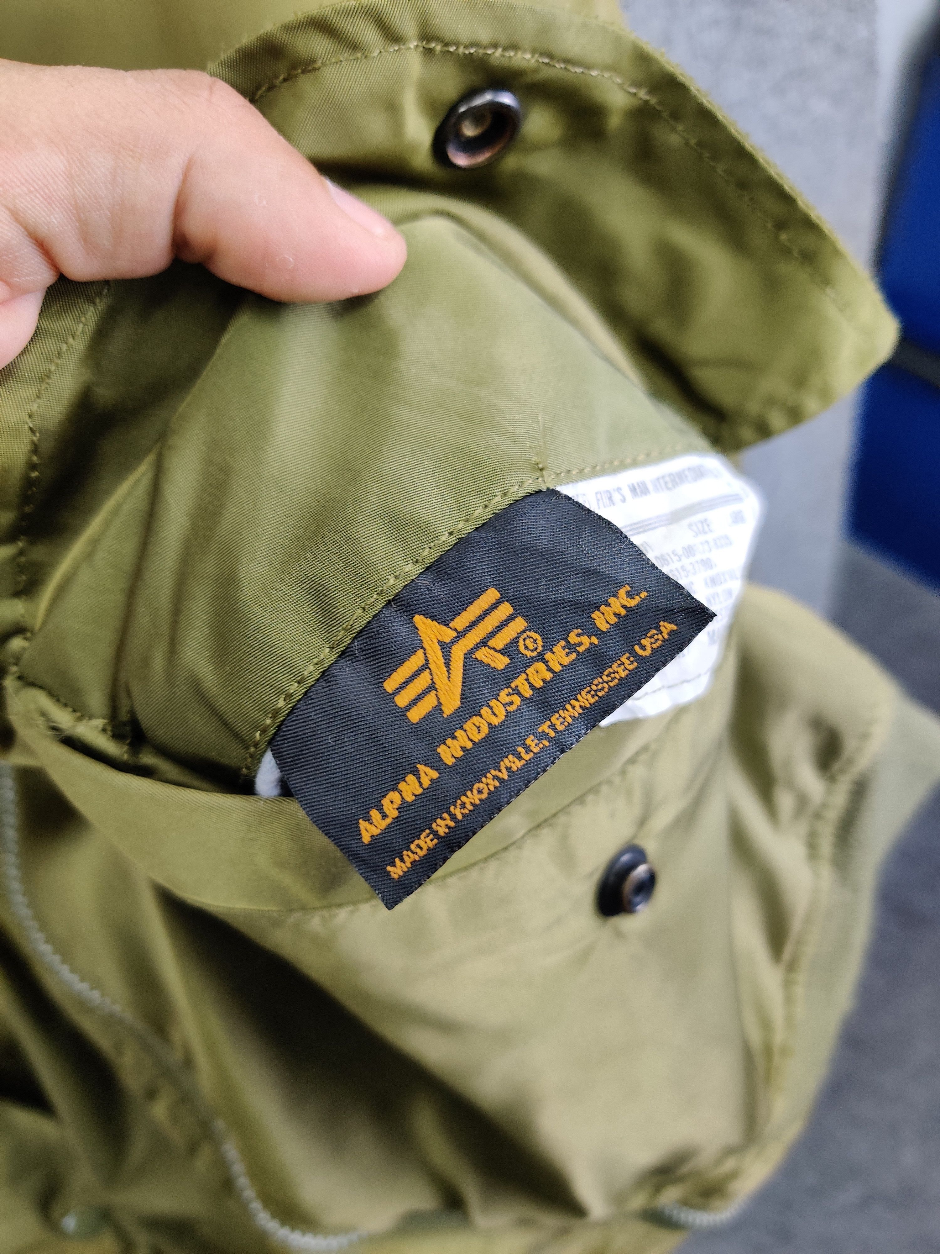 Alpha Industries Vintage 90s Alpha Industries Ma-1 Flight Bomber Jacket Size US L / EU 52-54 / 3 - 14 Thumbnail