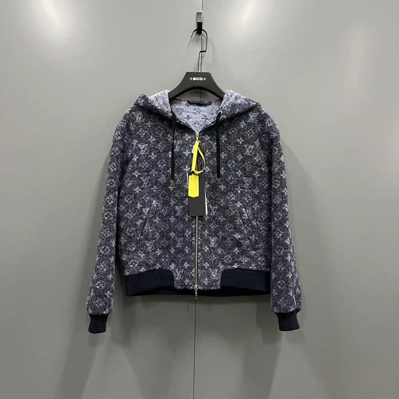 Louis Vuitton LOUIS VUITTON A hooded jacket with full print of old flower Size XS / US 0-2 / IT 36-38 - 1 Thumbnail