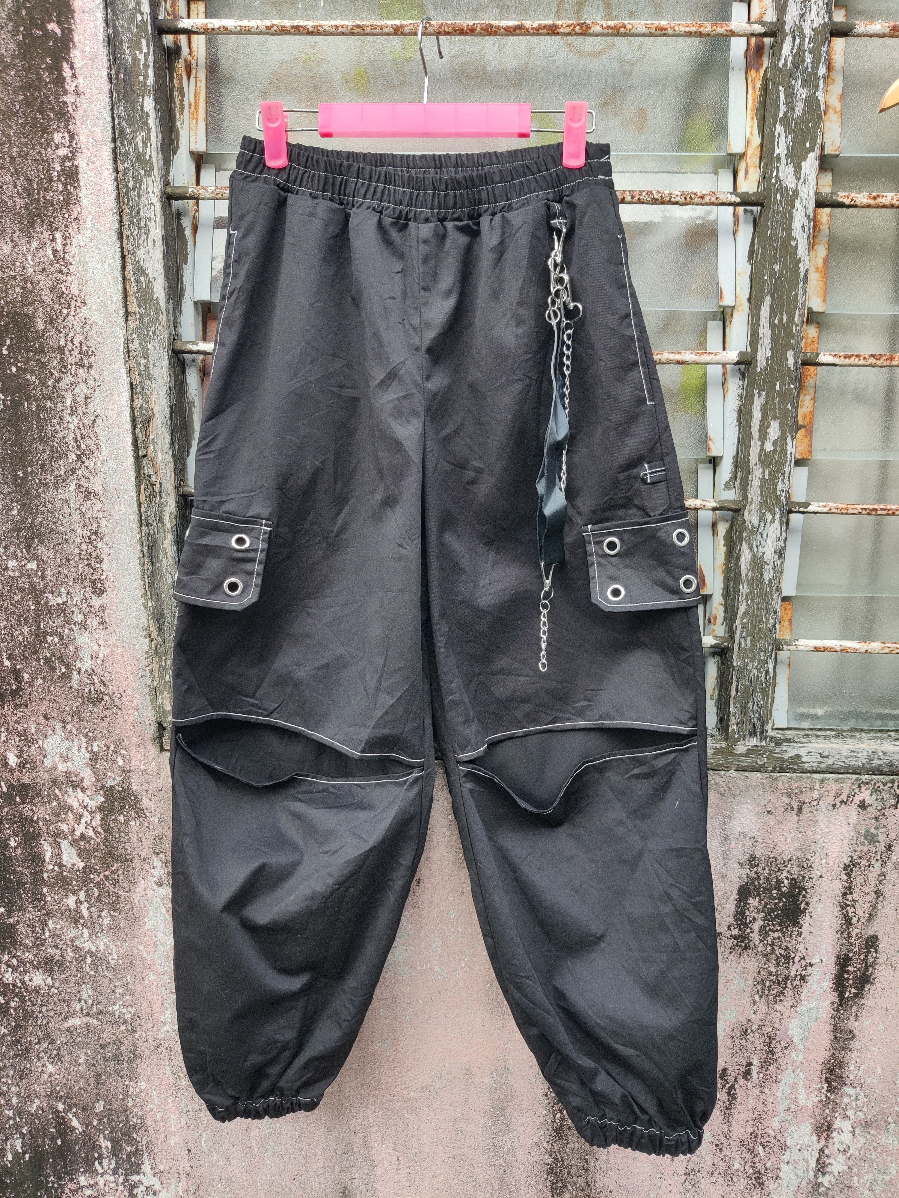 Japanese Brand Vintage Parachute Techwear Cyberpunk Bondage Gothic Pants Size US 32 / EU 48 - 2 Thumbnail