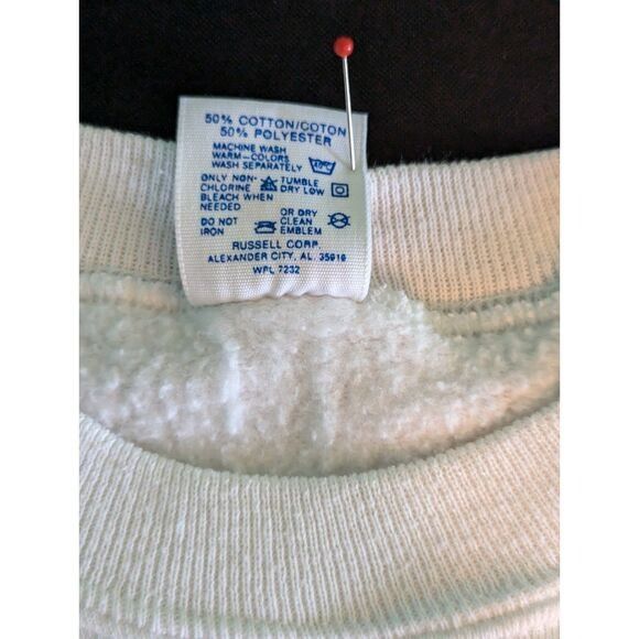 Vintage Vintage Hand Stitched Cross Stitch Sweatshirt Women's M Size M / US 6-8 / IT 42-44 - 5 Thumbnail