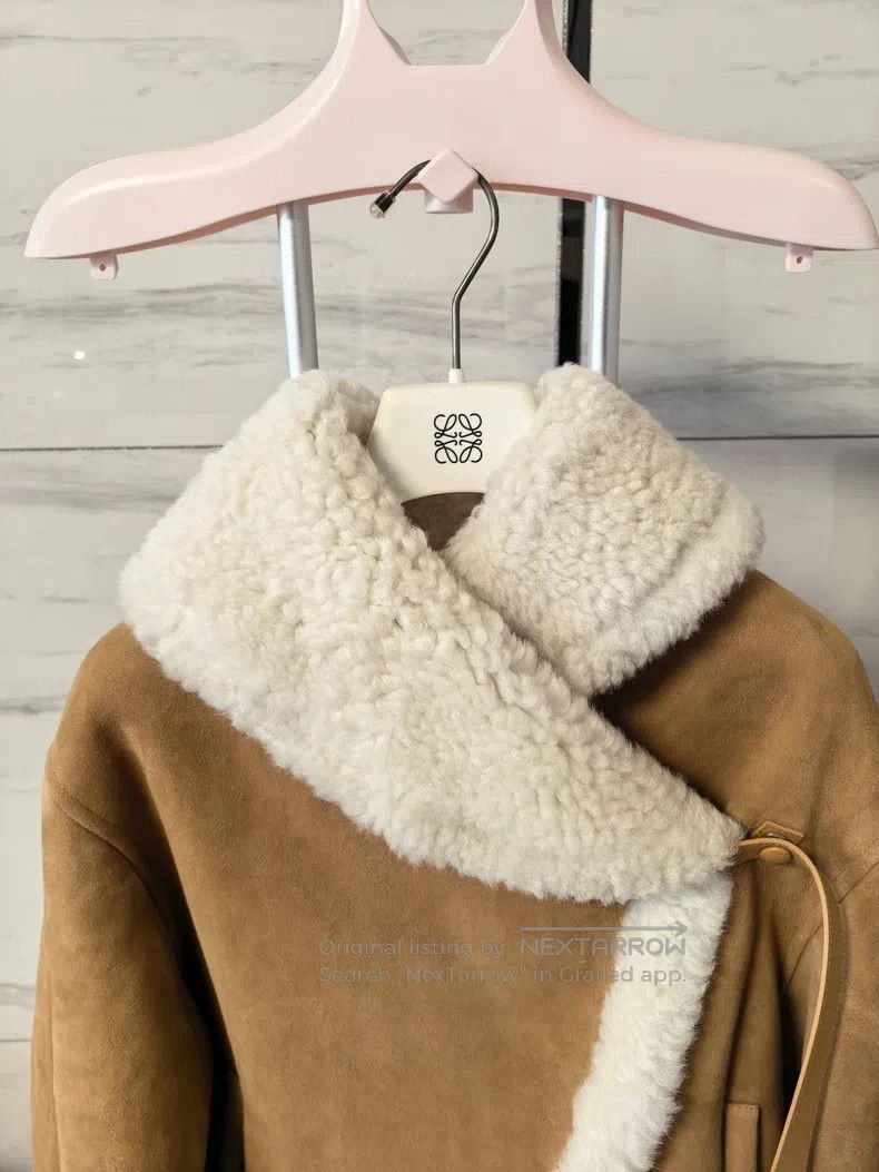 Loewe Loewe Shearling lamb shearling jacket with fur collar Size XXS / US 00 / IT 34 - 7 Thumbnail