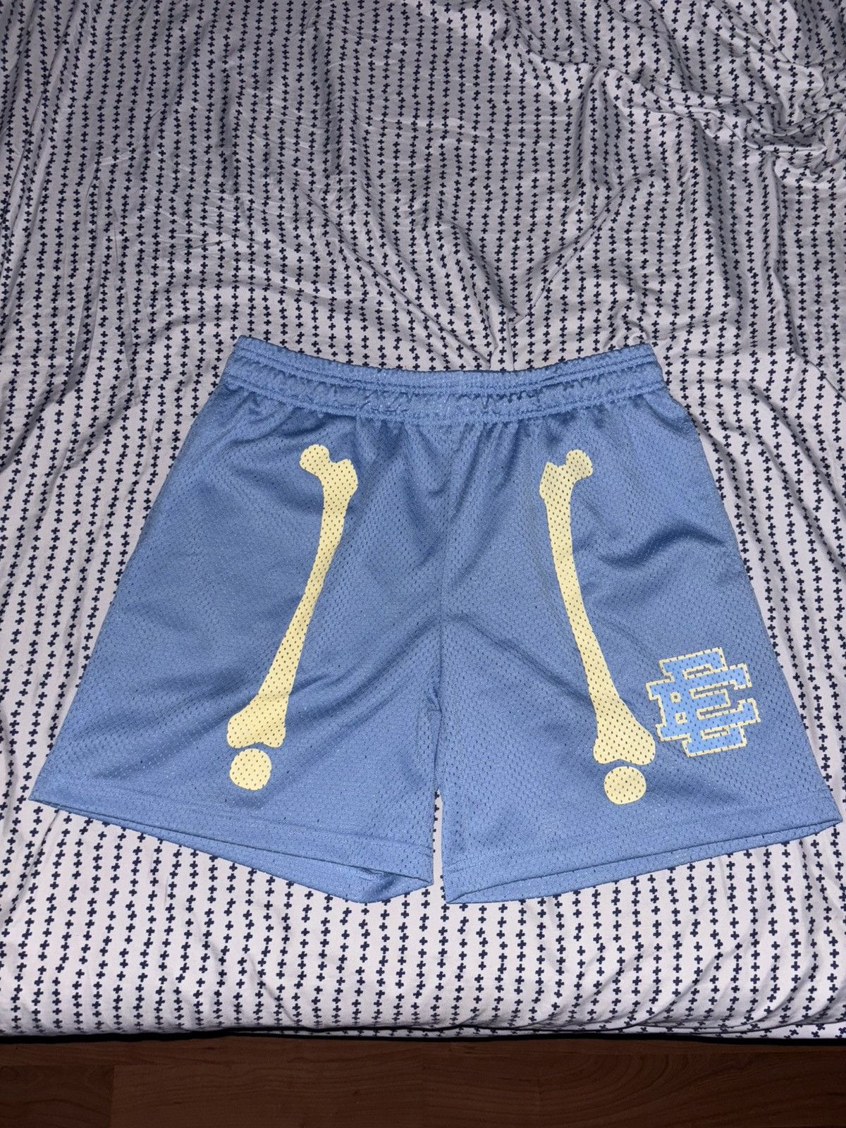 Eric Emanuel Eric Emanuel Skeleton bones baby blue shorts large Size US 32 / EU 48 - 1 Thumbnail