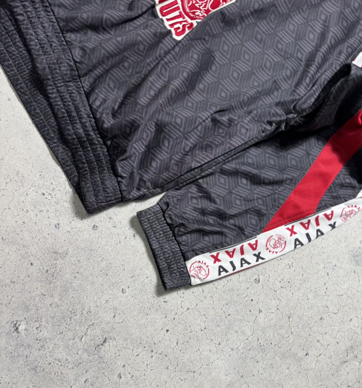Umbro Umbro FC Ajax Amsterdam 1996/1997 Vintage Track Jacket Size US M / EU 48-50 / 2 - 3 Thumbnail