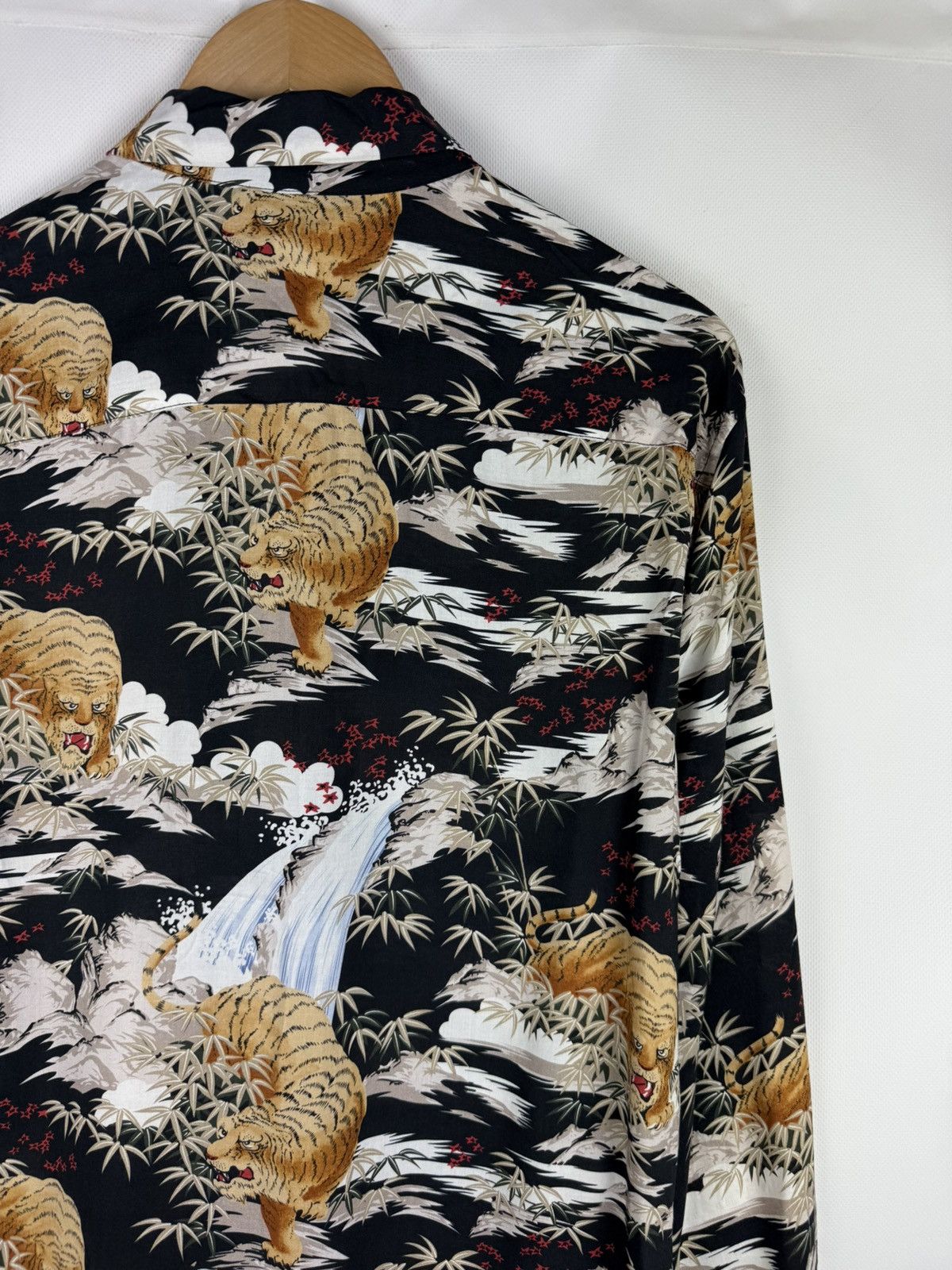 Allsaints × Japanese Brand Allsaints Sumatra LS Overprinted Viscose Button Up Shirt Size US S / EU 44-46 / 1 - 19 Thumbnail