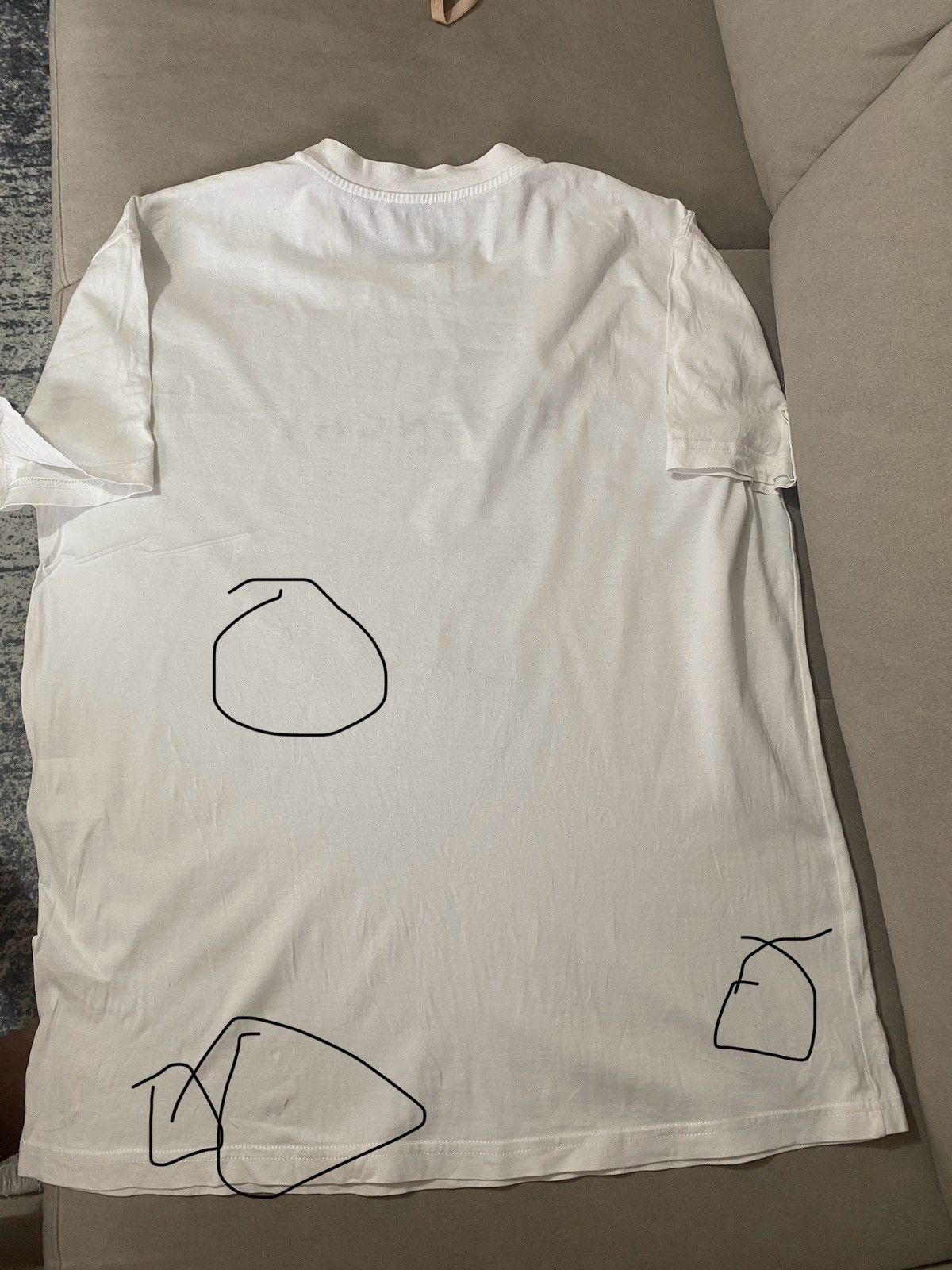 Givenchy Luxury givenchy distressed big logo tee Size L / US 10 / IT 46 - 17 Thumbnail