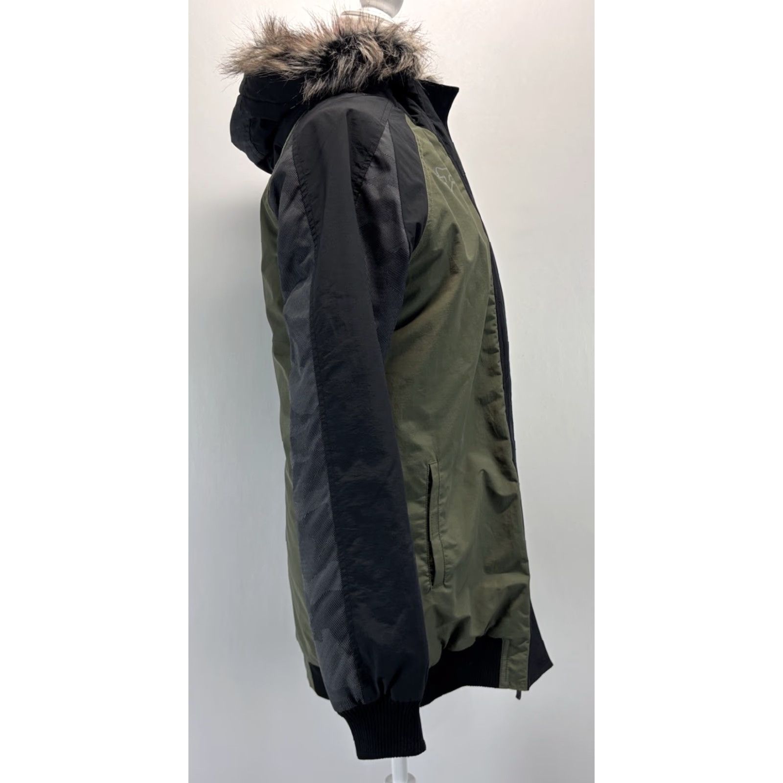 Fox Racing FOX FOX Racing Winter Parka Coat Jacket Sz Small Women’s Green/grey Hood Faux Fur Size S / US 4 / IT 40 - 2 Thumbnail