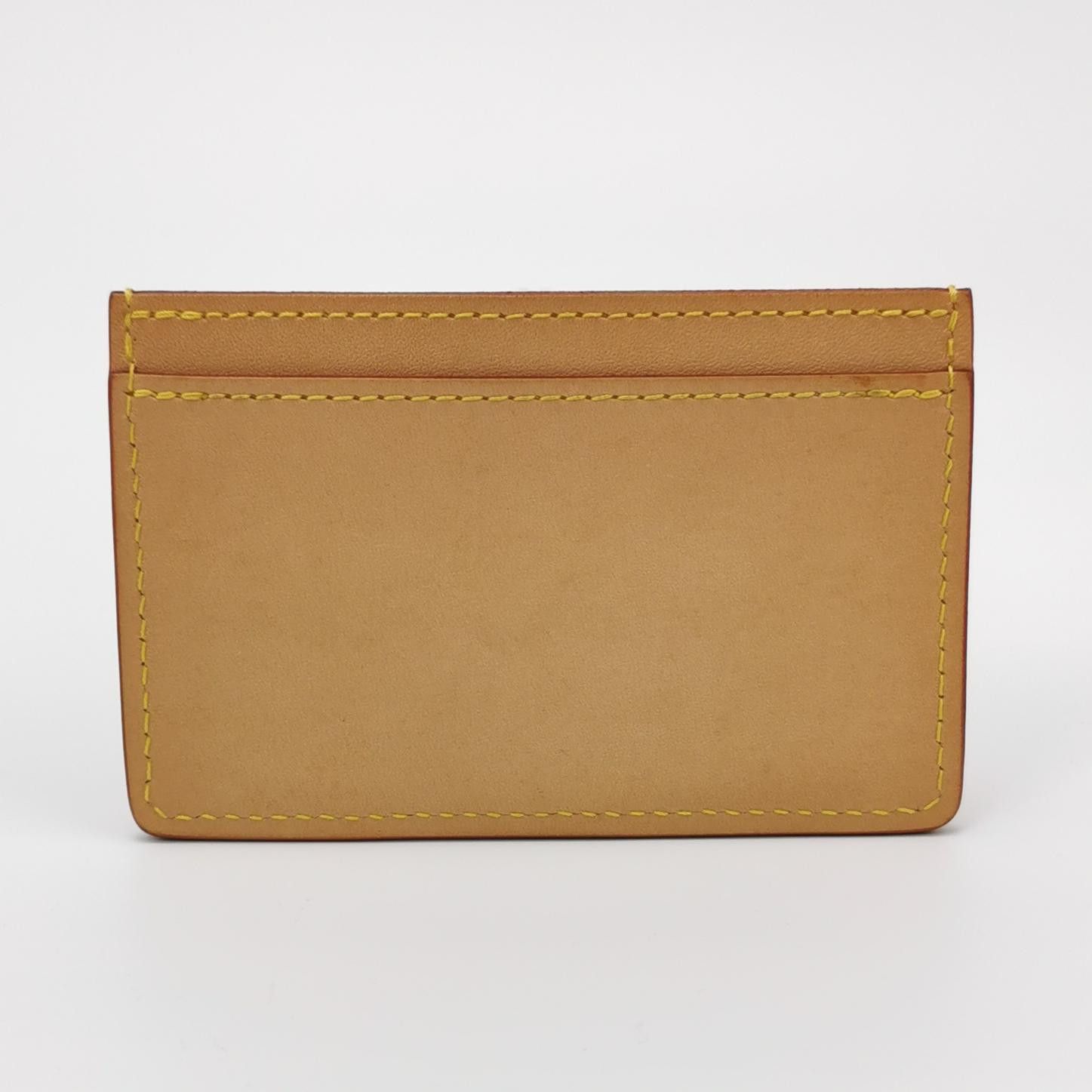 Louis Vuitton Louis Vuitton (LV) Vegetable Tanned Leather Letter Embossed Size ONE SIZE - 2 Thumbnail