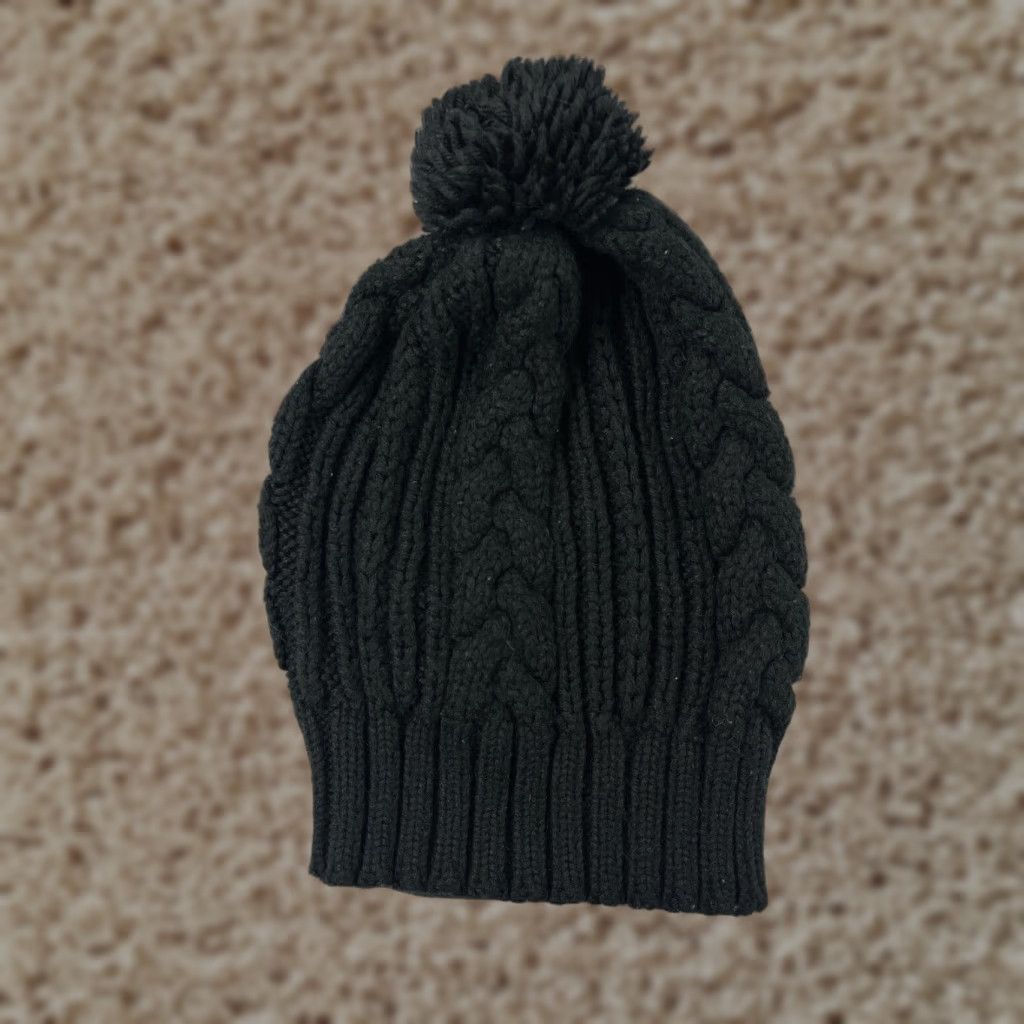 Merona Merona Beanie Womens One Size Black Cable Knit 100% Acrylic Snow Ski Pom Size ONE SIZE - 1 Thumbnail