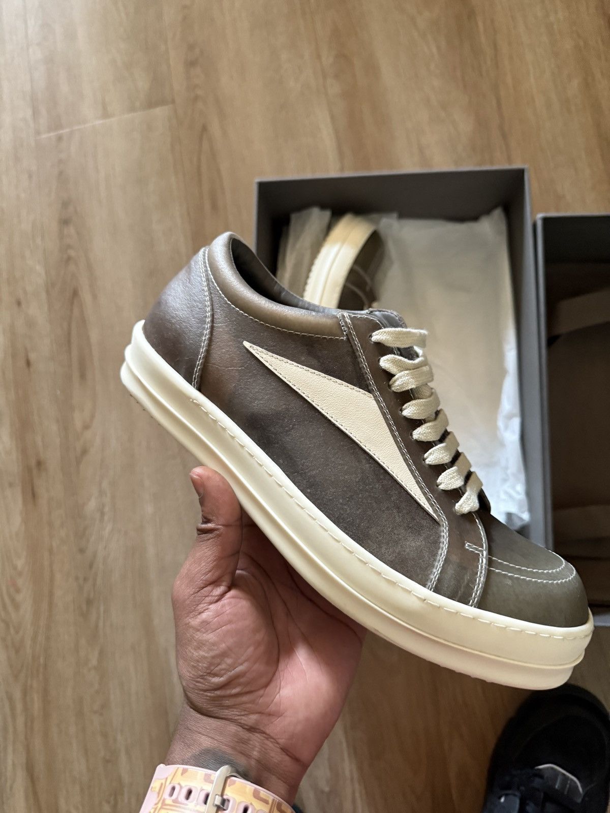 スニーカー RICK OWENS DUST GREY/MILK WHITE VINTAGE SNEAKERS Rick Owens Dust grey/milk white Vintage sneakers | TheDoubleF