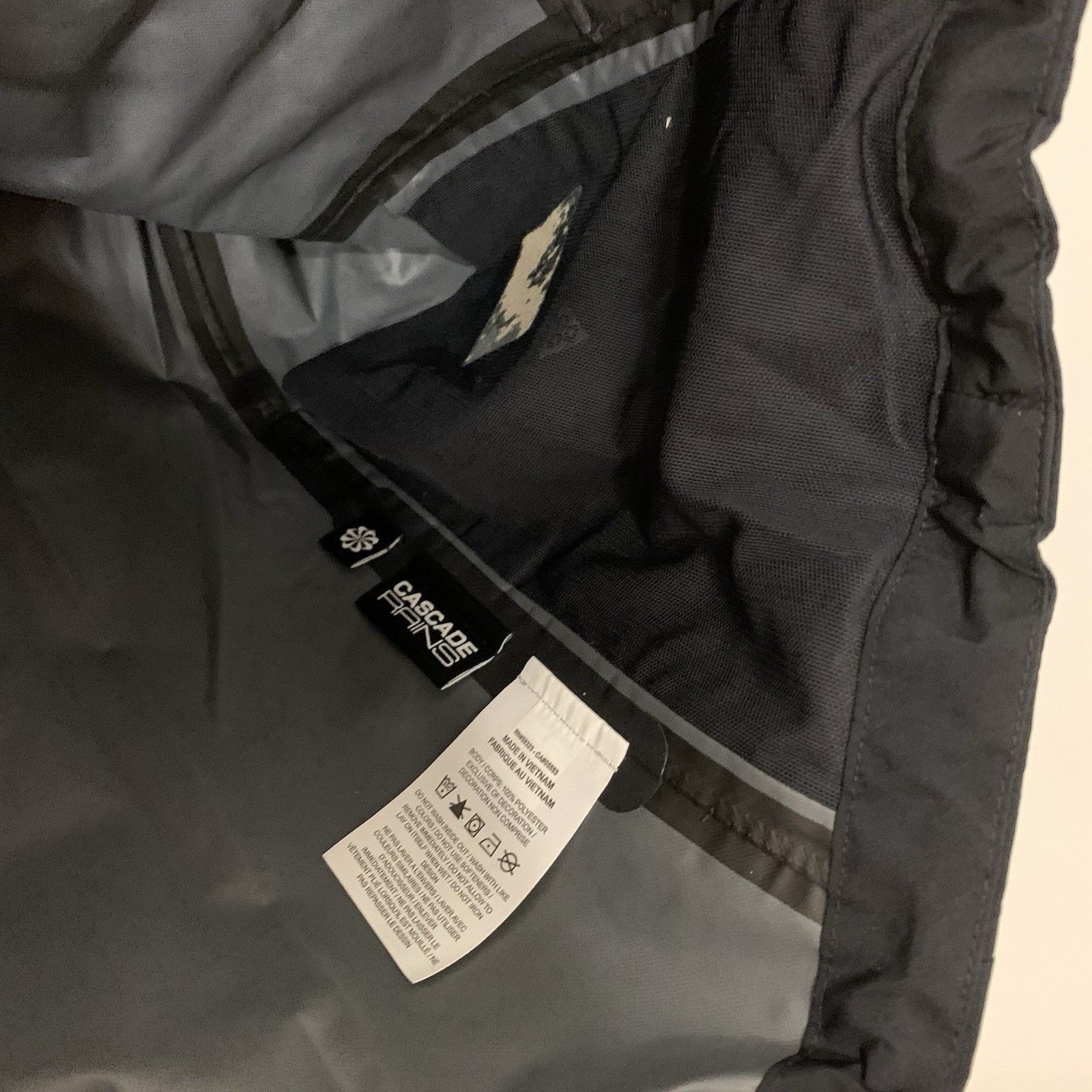Nike ACG Nike ACG Storm Fit ADV Cascade Rain Jacket Purple Size S Size S / US 4 / IT 40 - 7 Thumbnail
