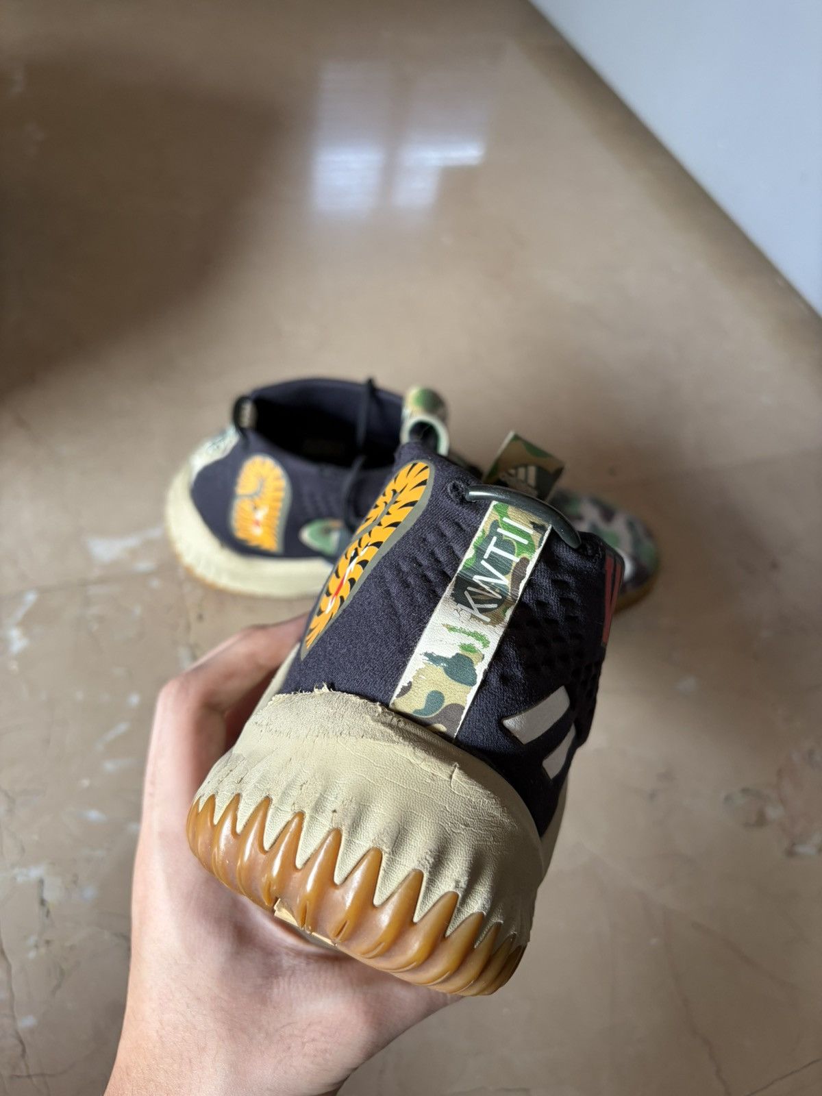 Adidas × Bape Adidas X Bape dame 4 Size US 7 / EU 40 - 4 Thumbnail
