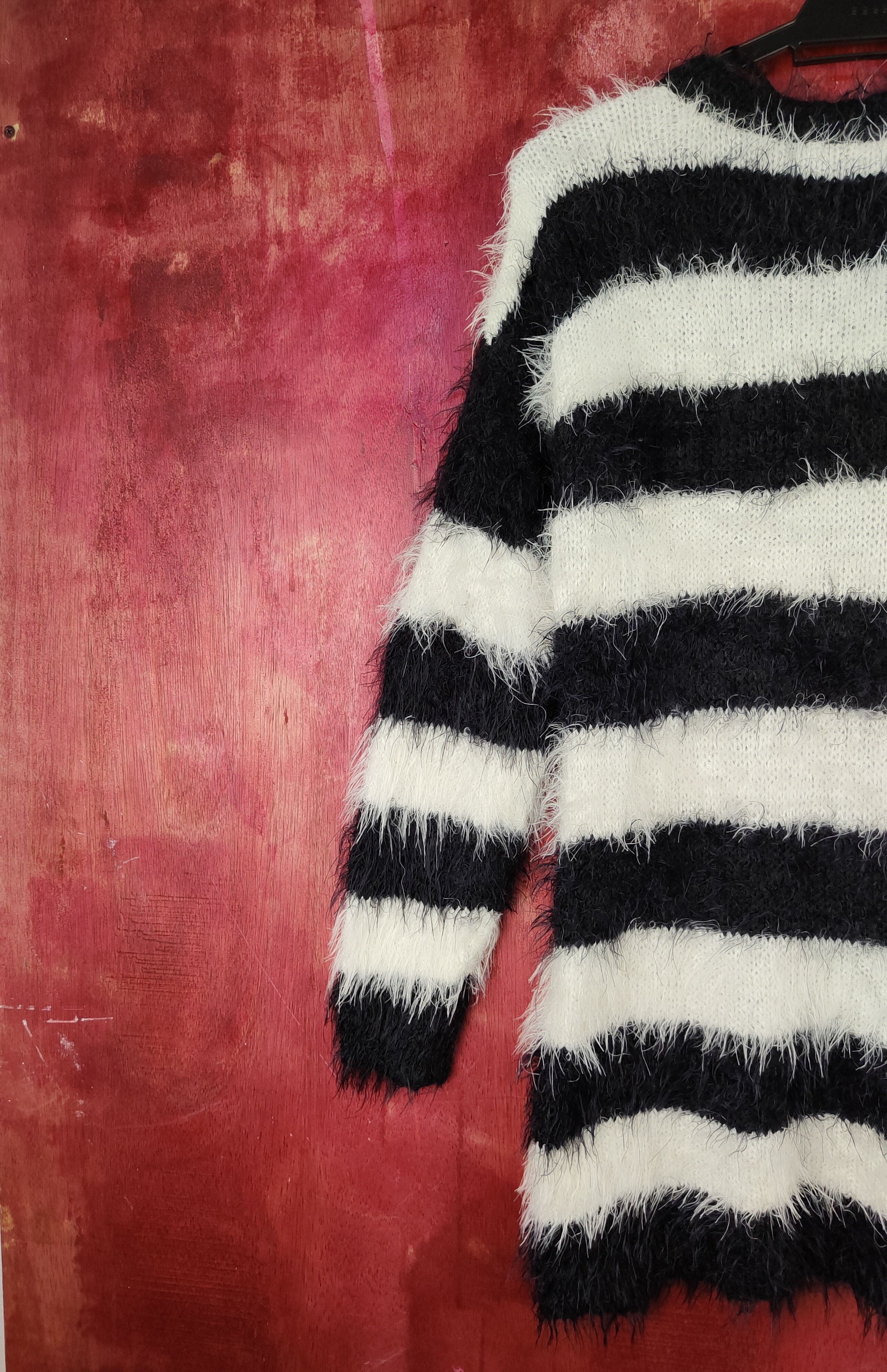 Japanese Brand Shiny Ripple Black White Fur Mohair Knitwear #S2062 Size M / US 6-8 / IT 42-44 - 8 Thumbnail