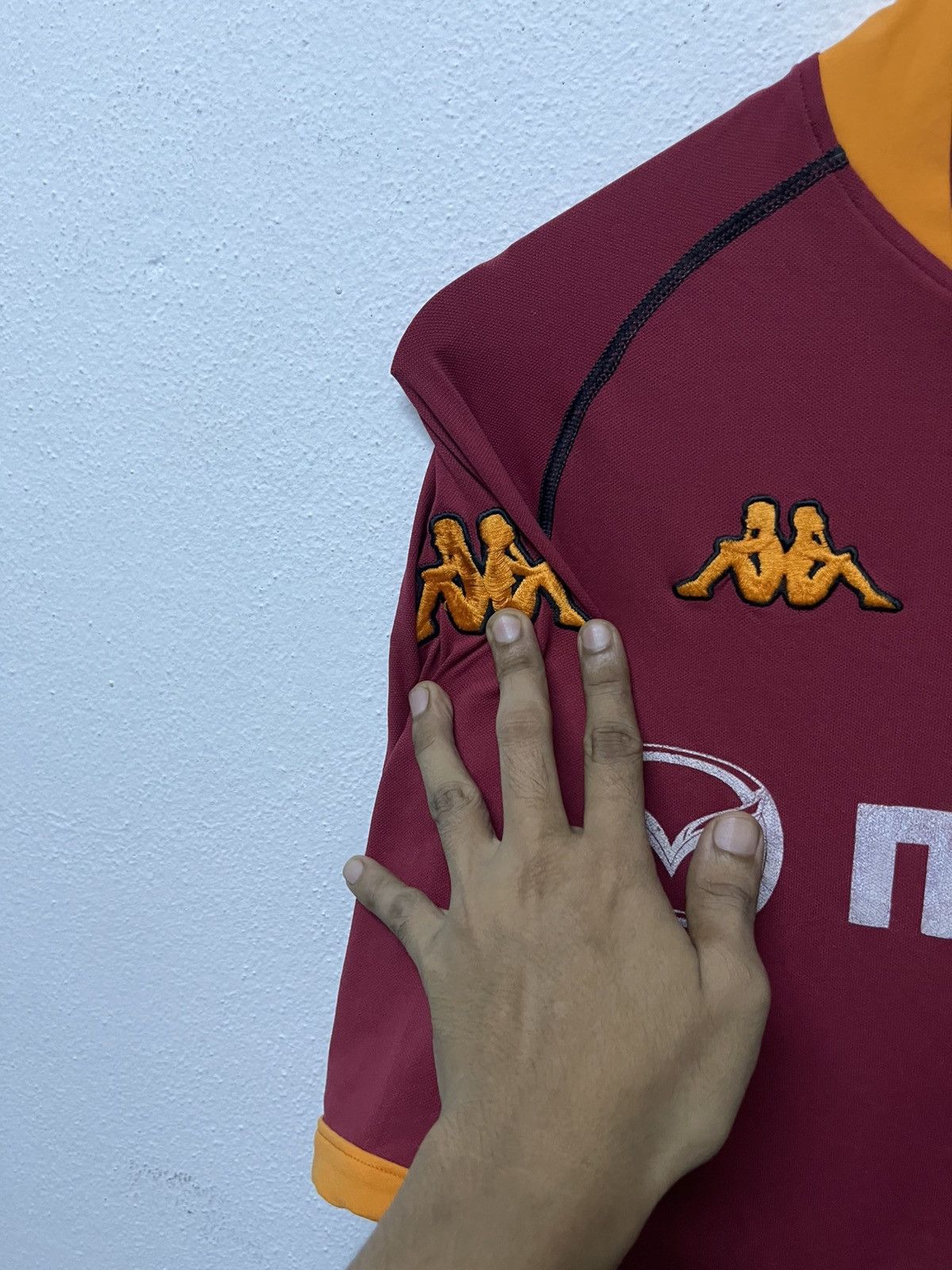 Other VINTAGE 02-03 AS ROMA HOME JERSEY SLIMFIT STYLE Size US L / EU 52-54 / 3 - 8 Thumbnail