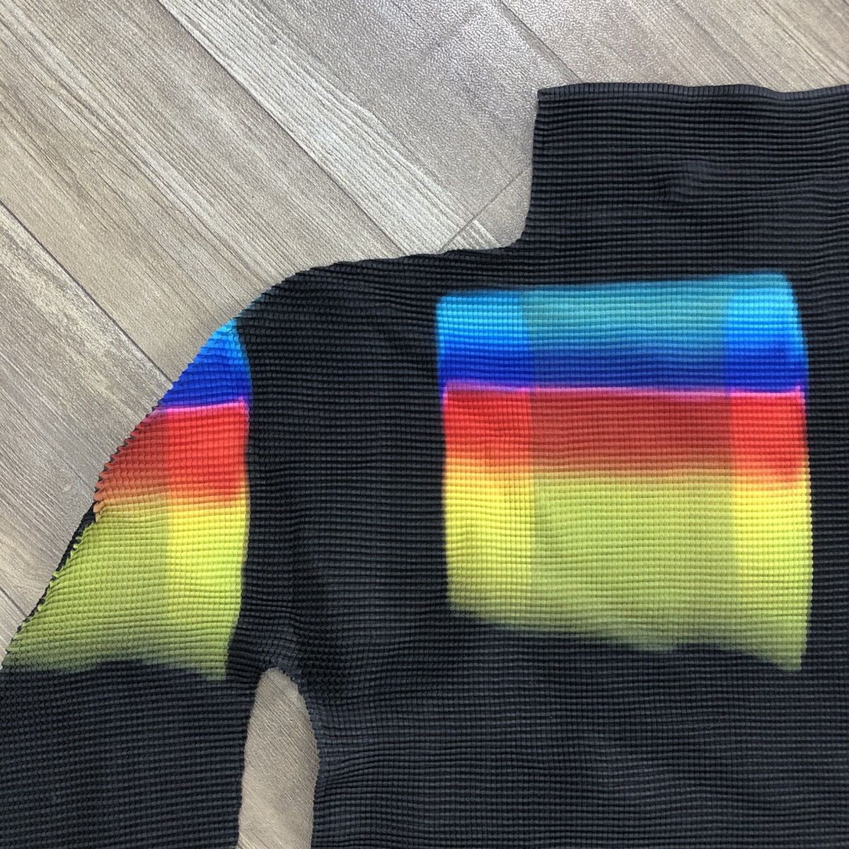 Pleats Please Issey Miyake Issey Miyake Me Pleast Please Rainbow Color Stretch Long Tee Size M / US 6-8 / IT 42-44 - 10 Thumbnail