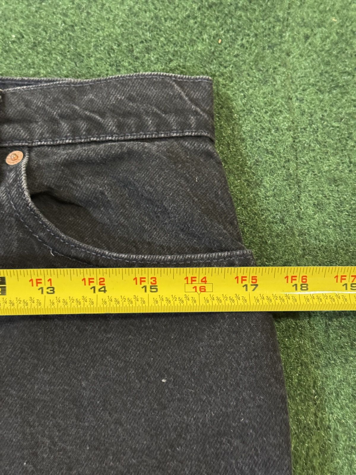 Levi's × Levi's Vintage Clothing × Vintage Vintage 90s Levi’s 550 Relaxed Fit Dark Wash Wide Leg Jeans Size US 32 / EU 48 - 8 Thumbnail