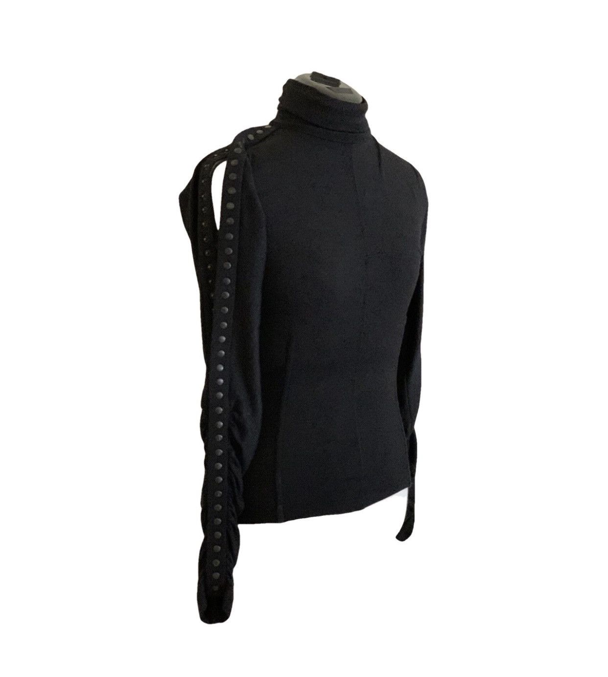 Dolce & Gabbana Dolce & Gabbana Wool Top with Studs Size M / US 6-8 / IT 42-44 - 1 Thumbnail